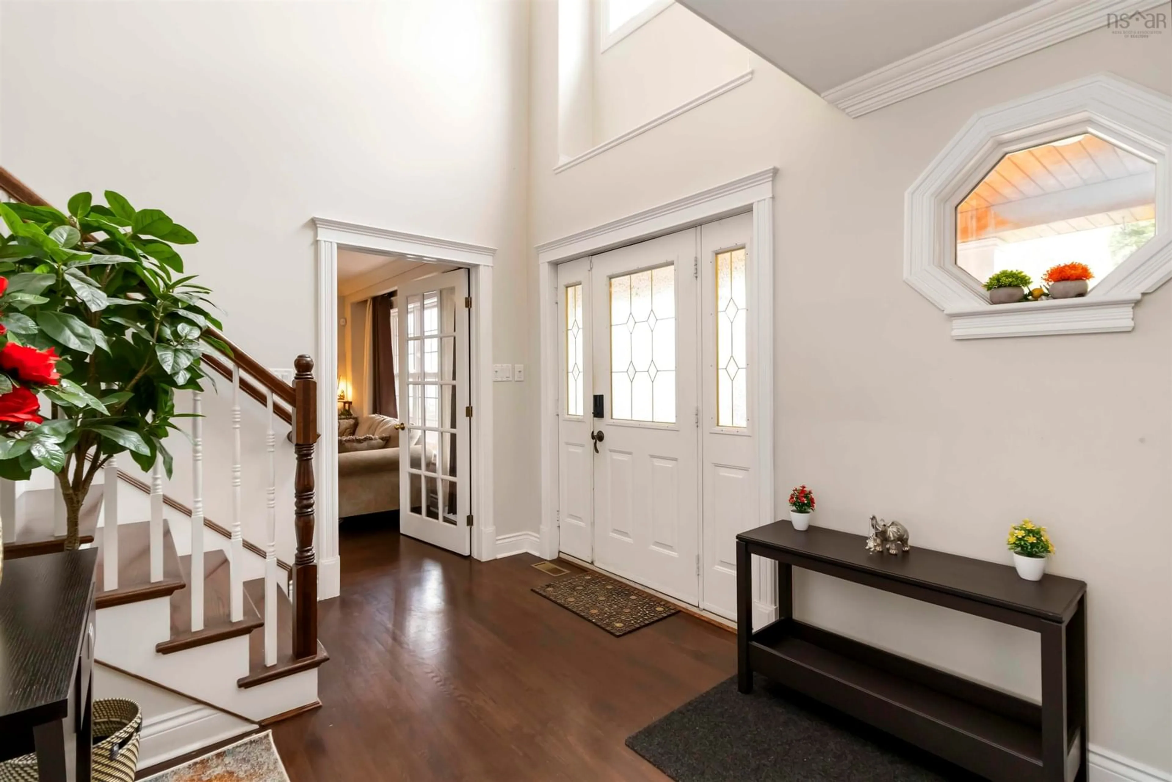 Indoor entryway for 17 Kissock Crt, Bedford Nova Scotia B4A 3X9