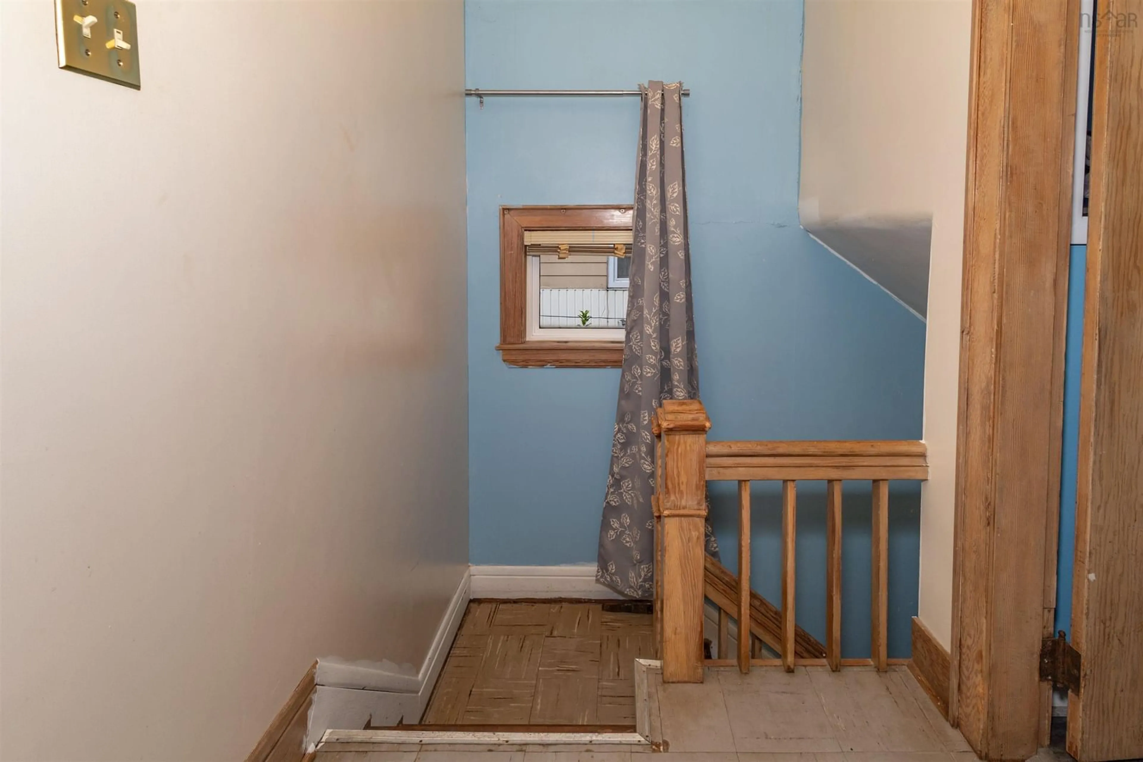 Stairs for 482 Townsend Street, Sydney Nova Scotia B1P 5G6