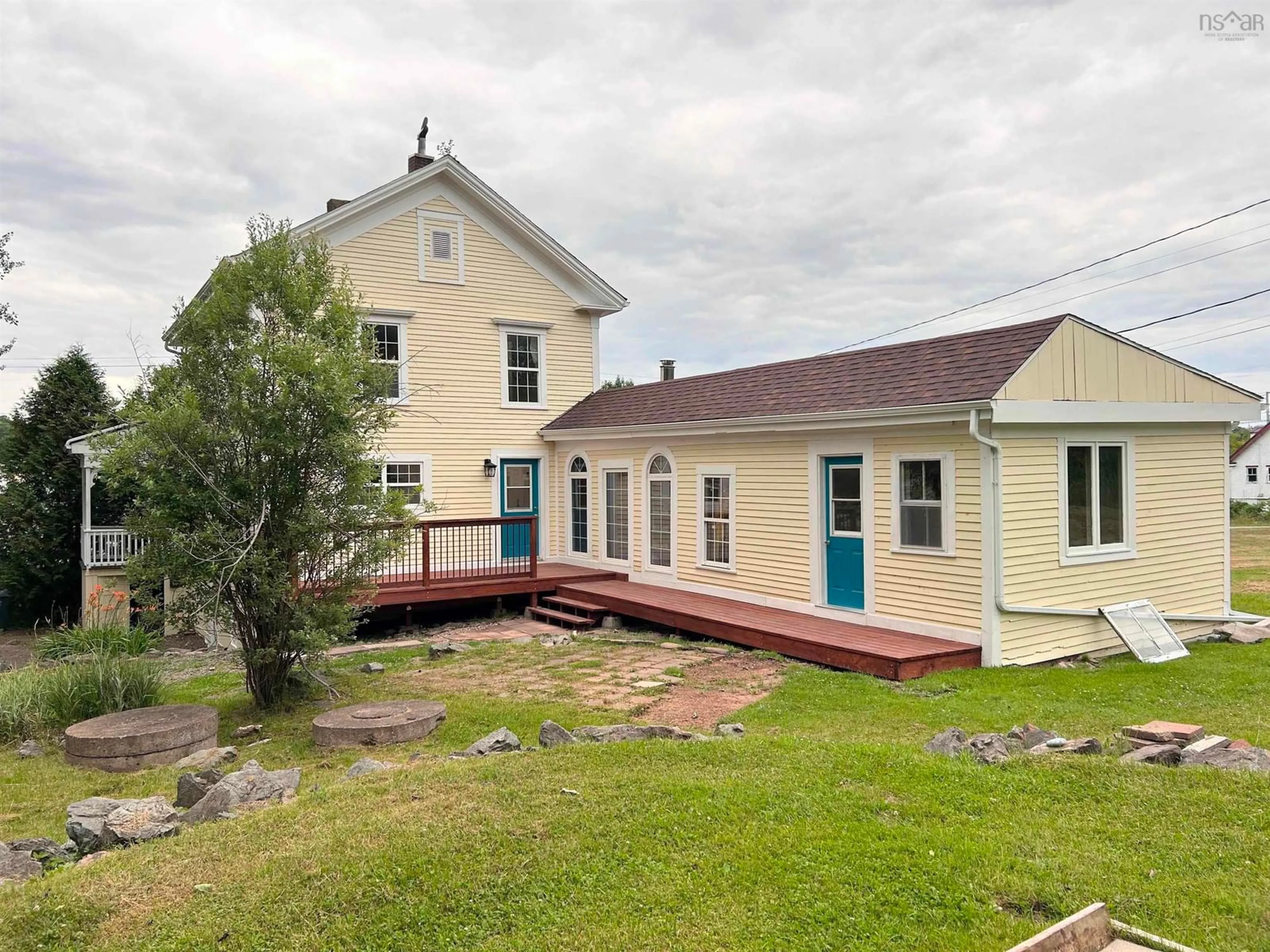 A pic from outside/outdoor area/front of a property/back of a property/a pic from drone, building for 4282 & 4290 Walton Woods Rd, Walton Nova Scotia B0N 2R0