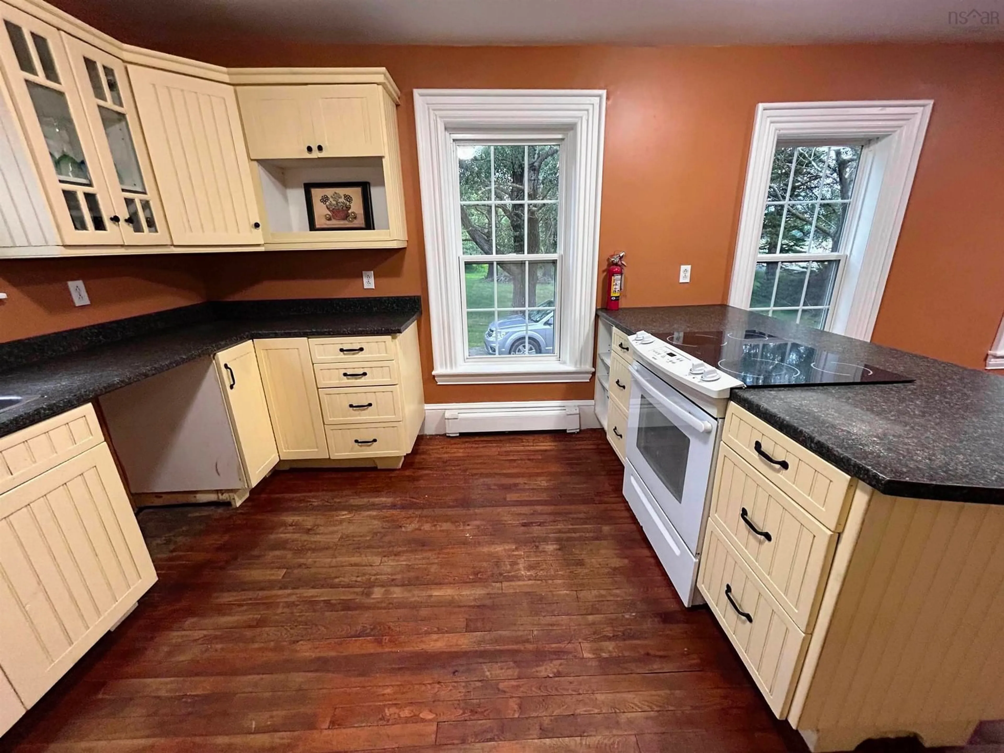 Standard kitchen, unknown for 4282 & 4290 Walton Woods Rd, Walton Nova Scotia B0N 2R0