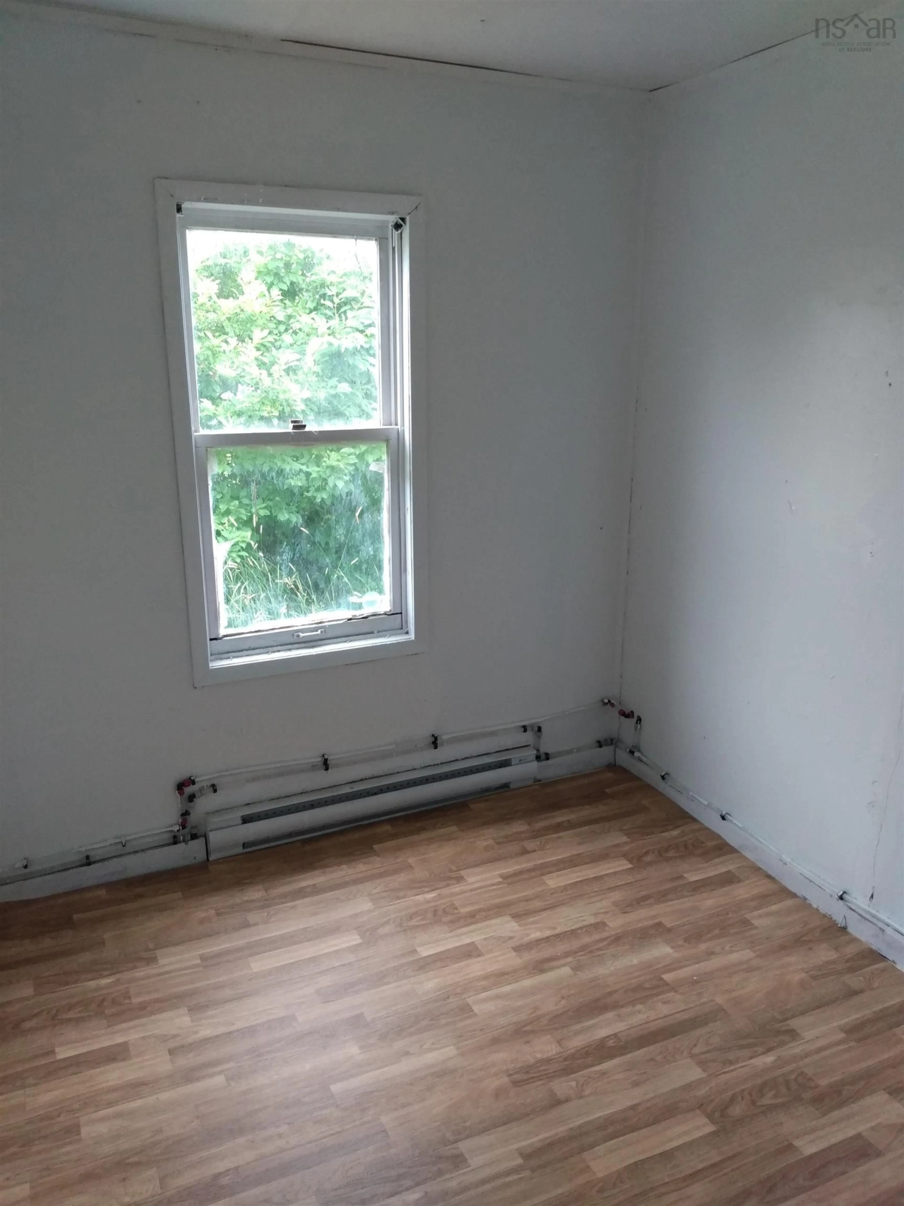A pic of a room for 285 Curran St, New Waterford Nova Scotia B1H 2Z9