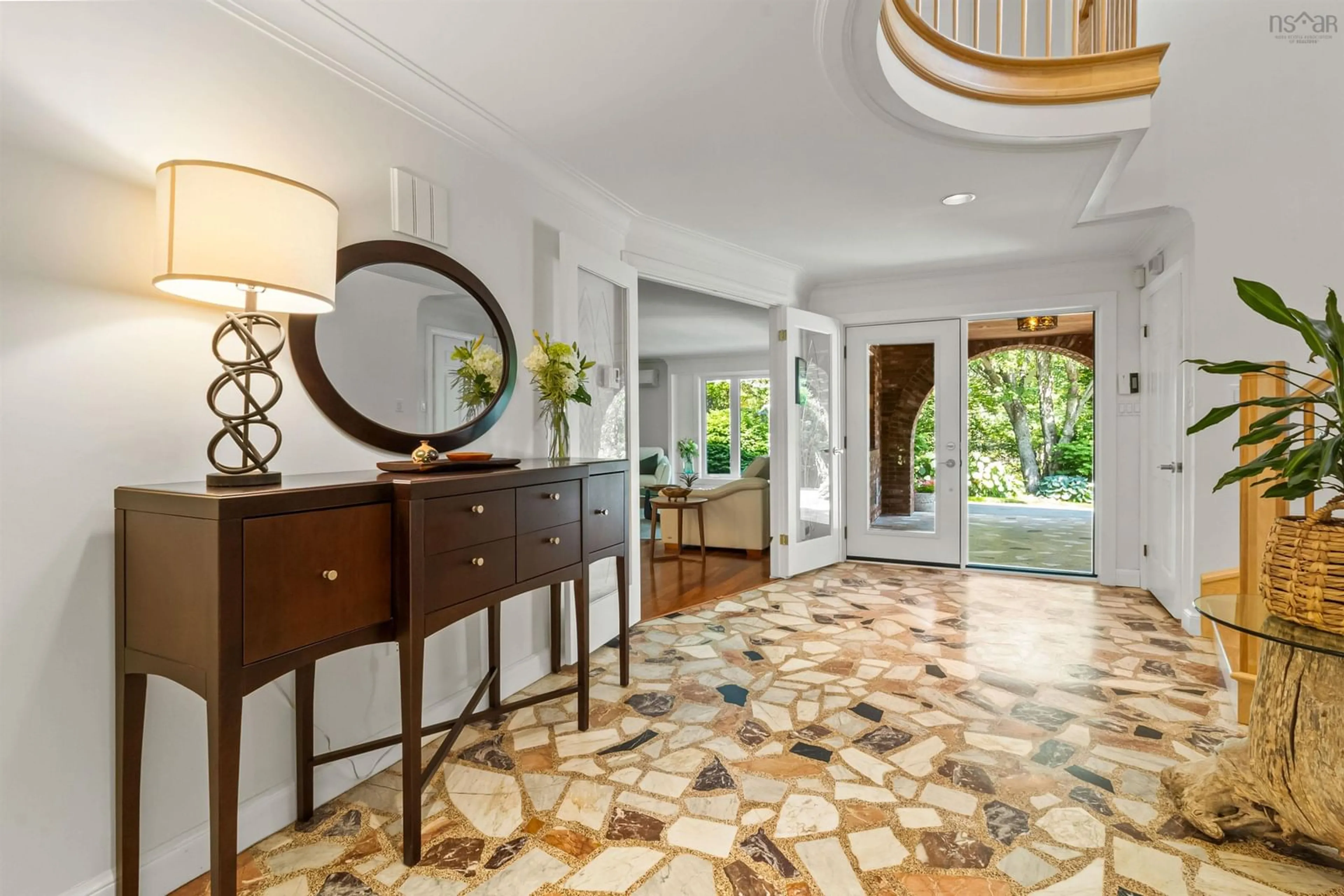Indoor foyer for 27 Joe St, Waverley Nova Scotia B2R 1E1