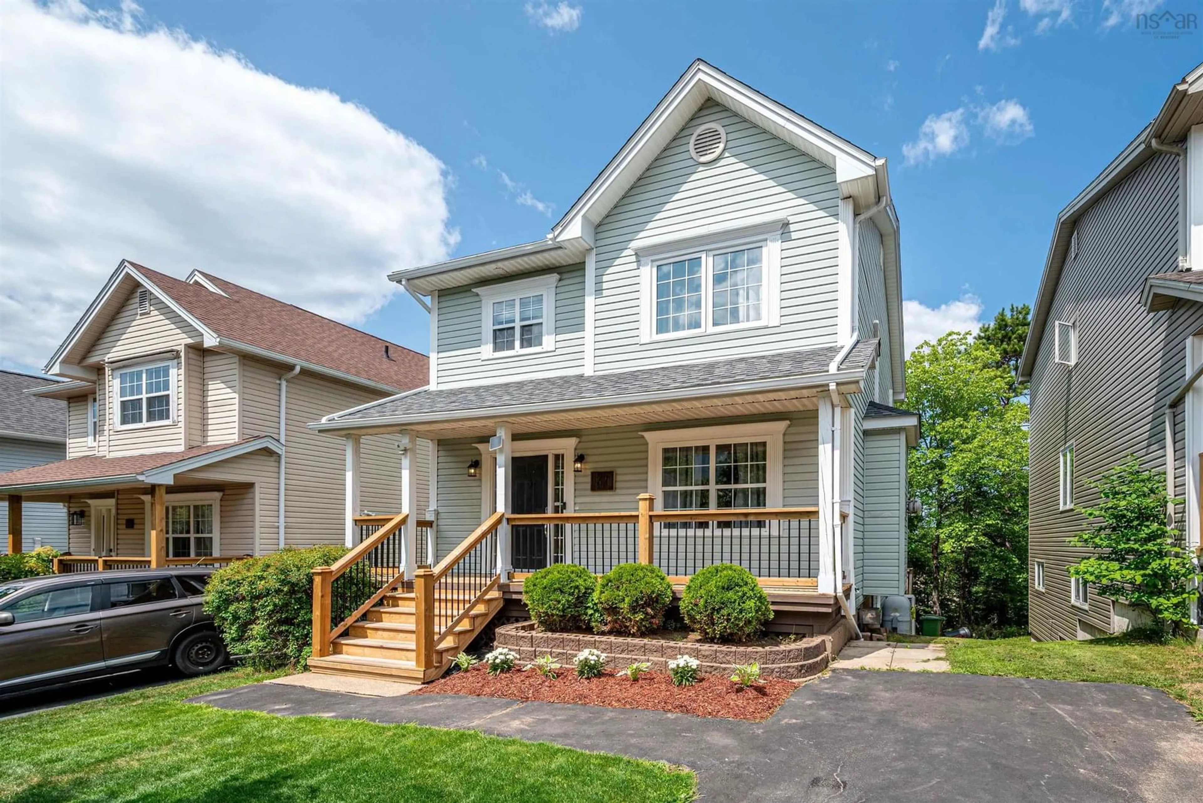 Home with vinyl exterior material, street for 37 Baha Crt, Bedford Nova Scotia B4A 4G3