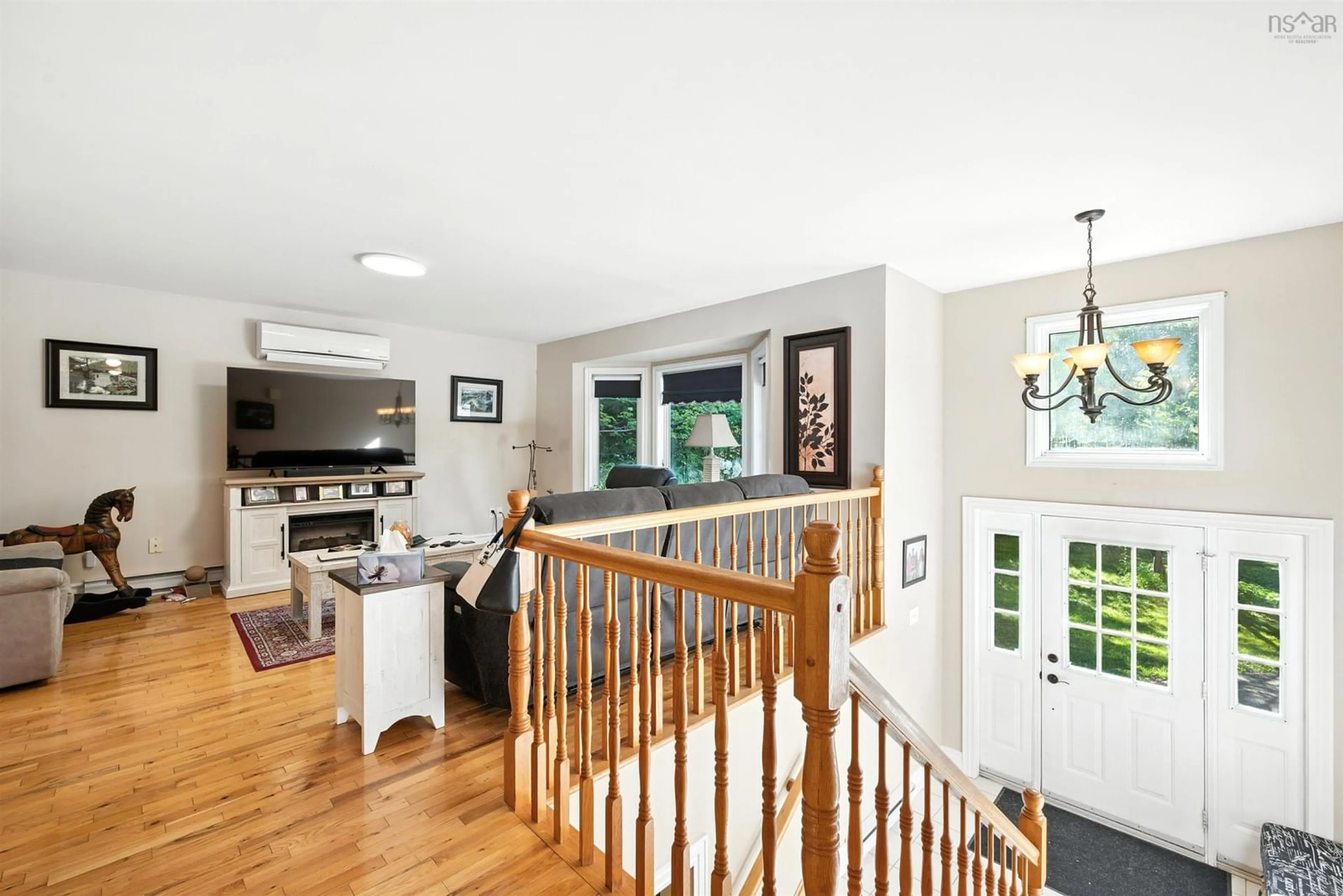 Indoor entryway for 78 Kingswood Dr, Hammonds Plains Nova Scotia B4B 1K4