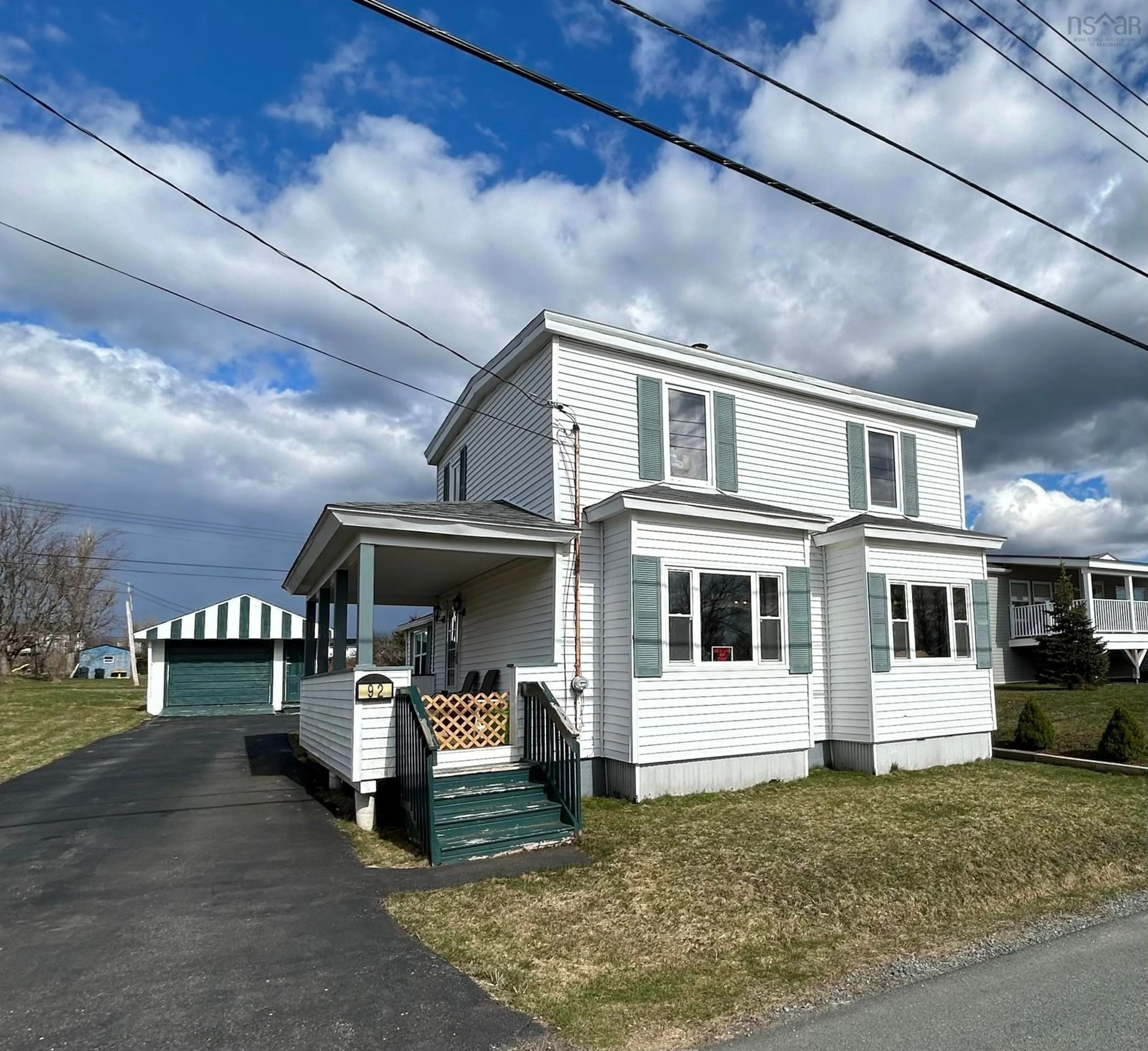 Home with vinyl exterior material, street for 92 Victoria St, Springhill Nova Scotia B0M 1X0