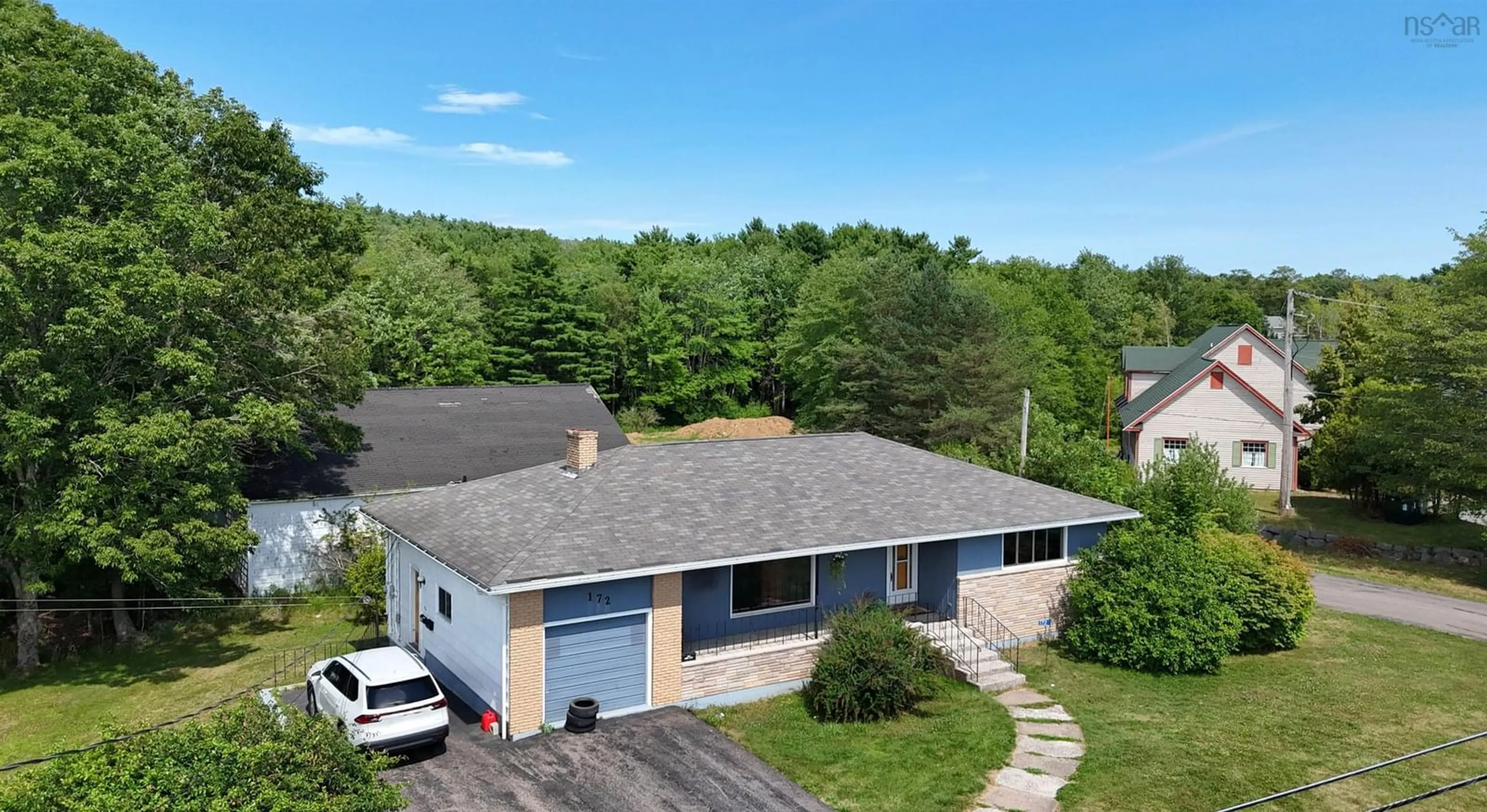 A pic from outside/outdoor area/front of a property/back of a property/a pic from drone, unknown for 172 North St, Bridgewater Nova Scotia B4V 2V6