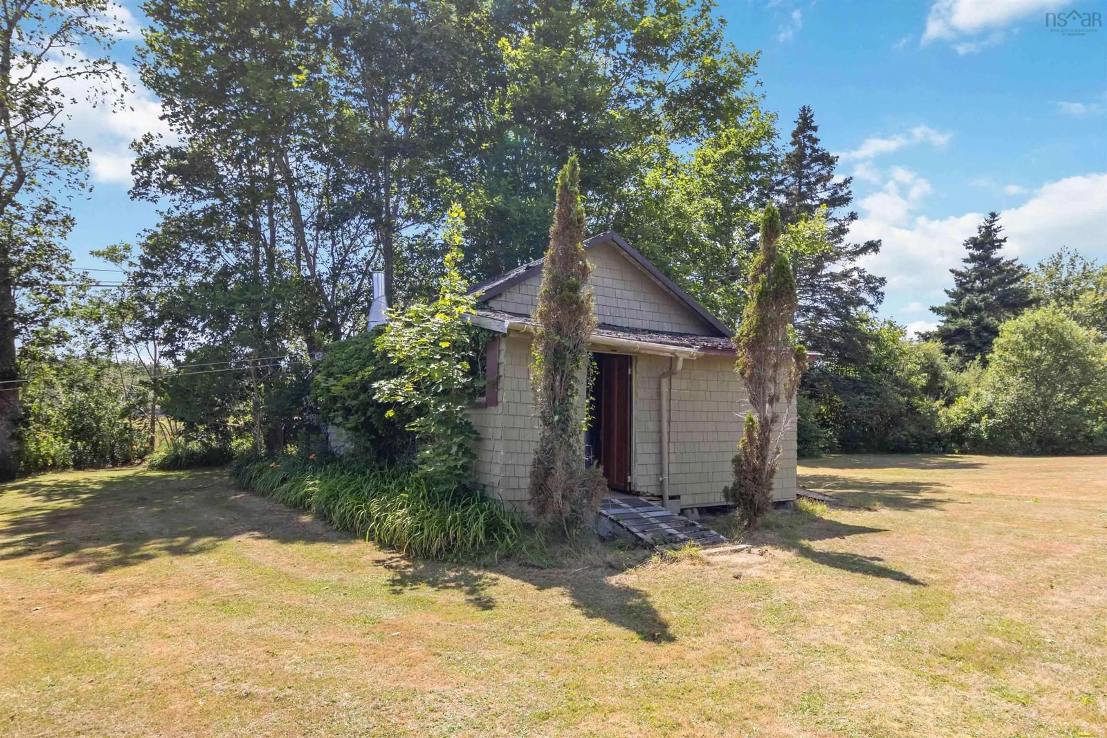 A pic from outside/outdoor area/front of a property/back of a property/a pic from drone, building for 22 Hogg Lane, Sheet Harbour Nova Scotia B0J 3B0