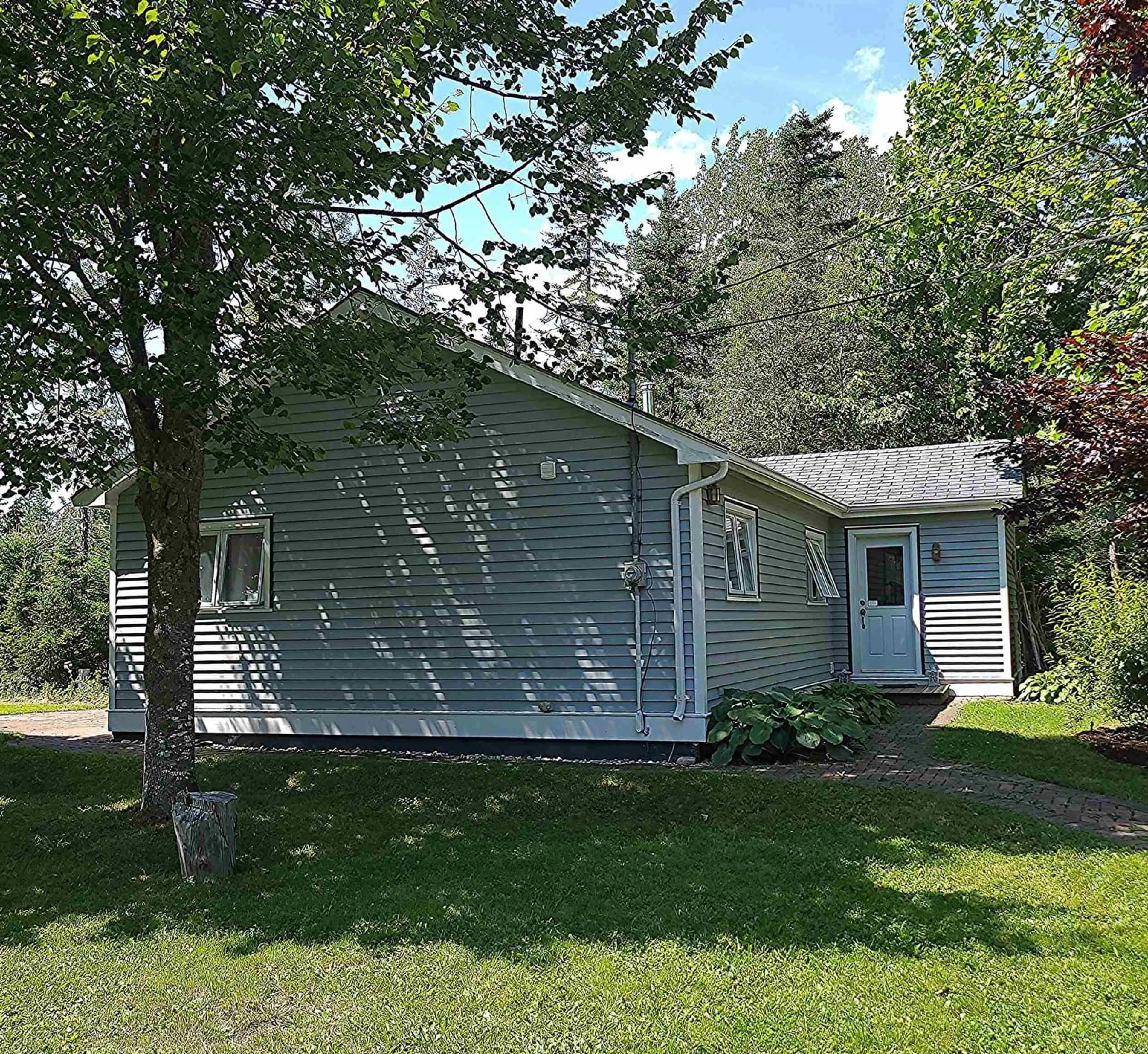 Home with vinyl exterior material, street for 8518 St. Margarets Bay Rd, Black Point Nova Scotia B0J 1T0