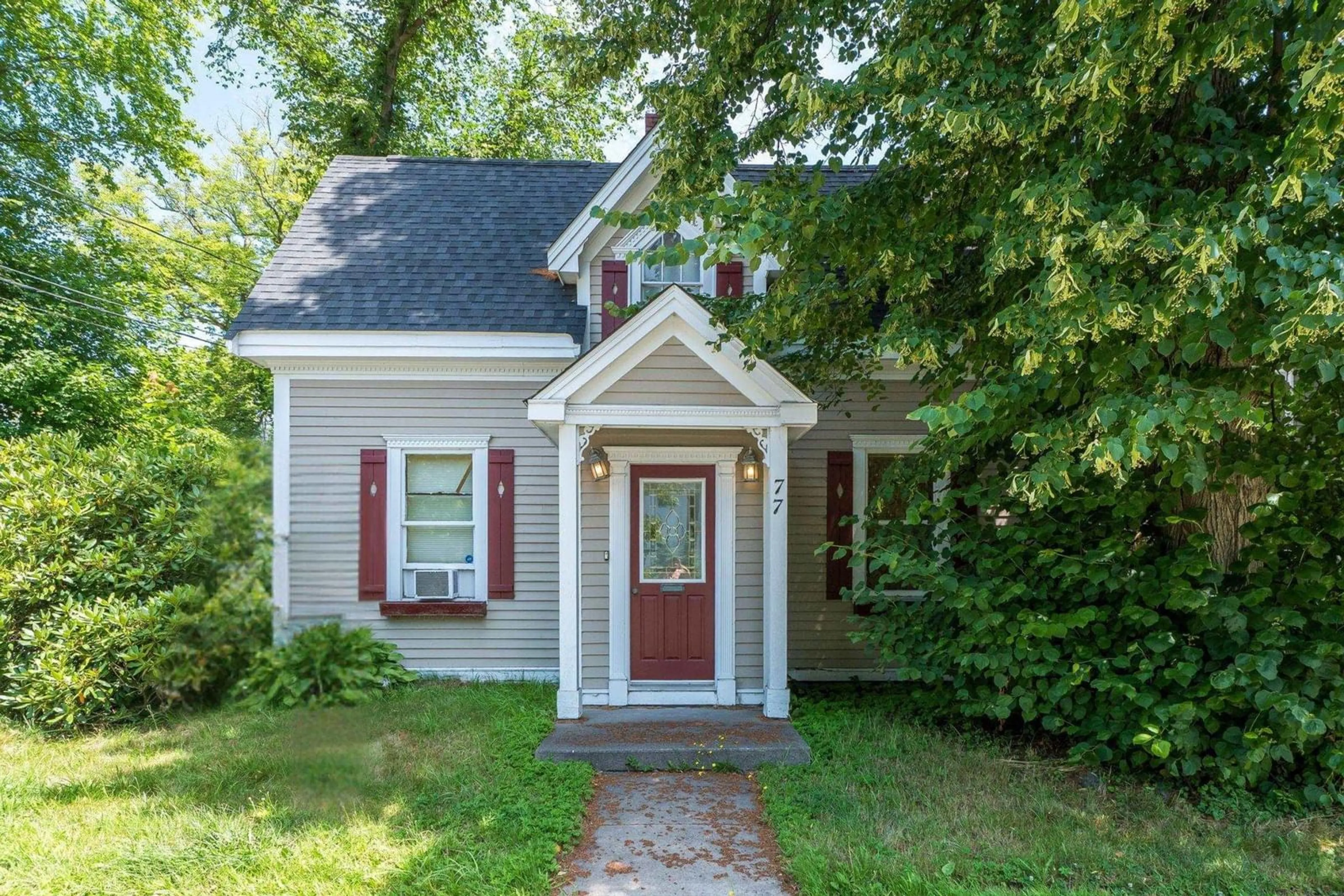 Home with vinyl exterior material, street for 77 Pleasant St, Dartmouth Nova Scotia B2Y 3P6