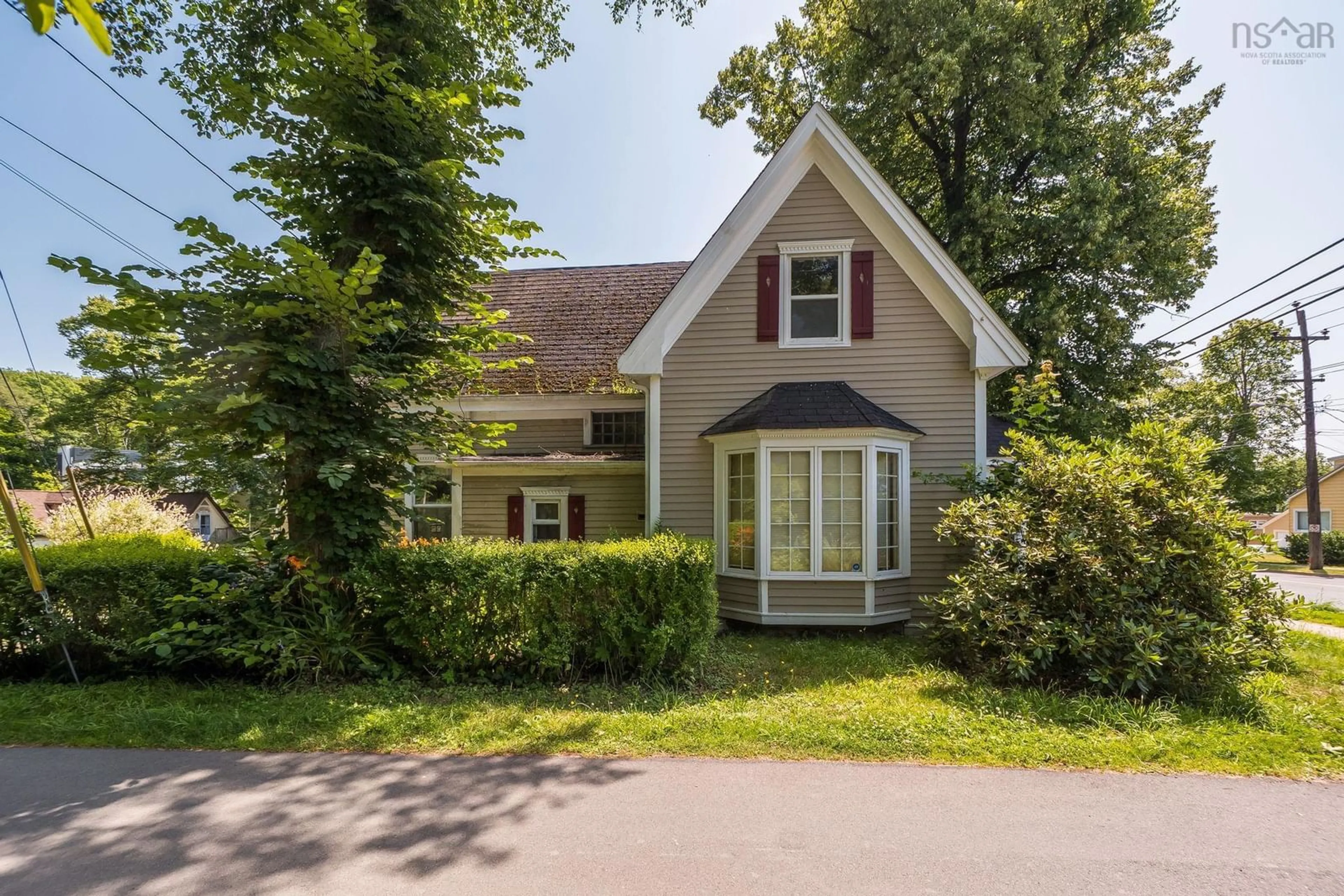 Unknown for 77 Pleasant St, Dartmouth Nova Scotia B2Y 3P6