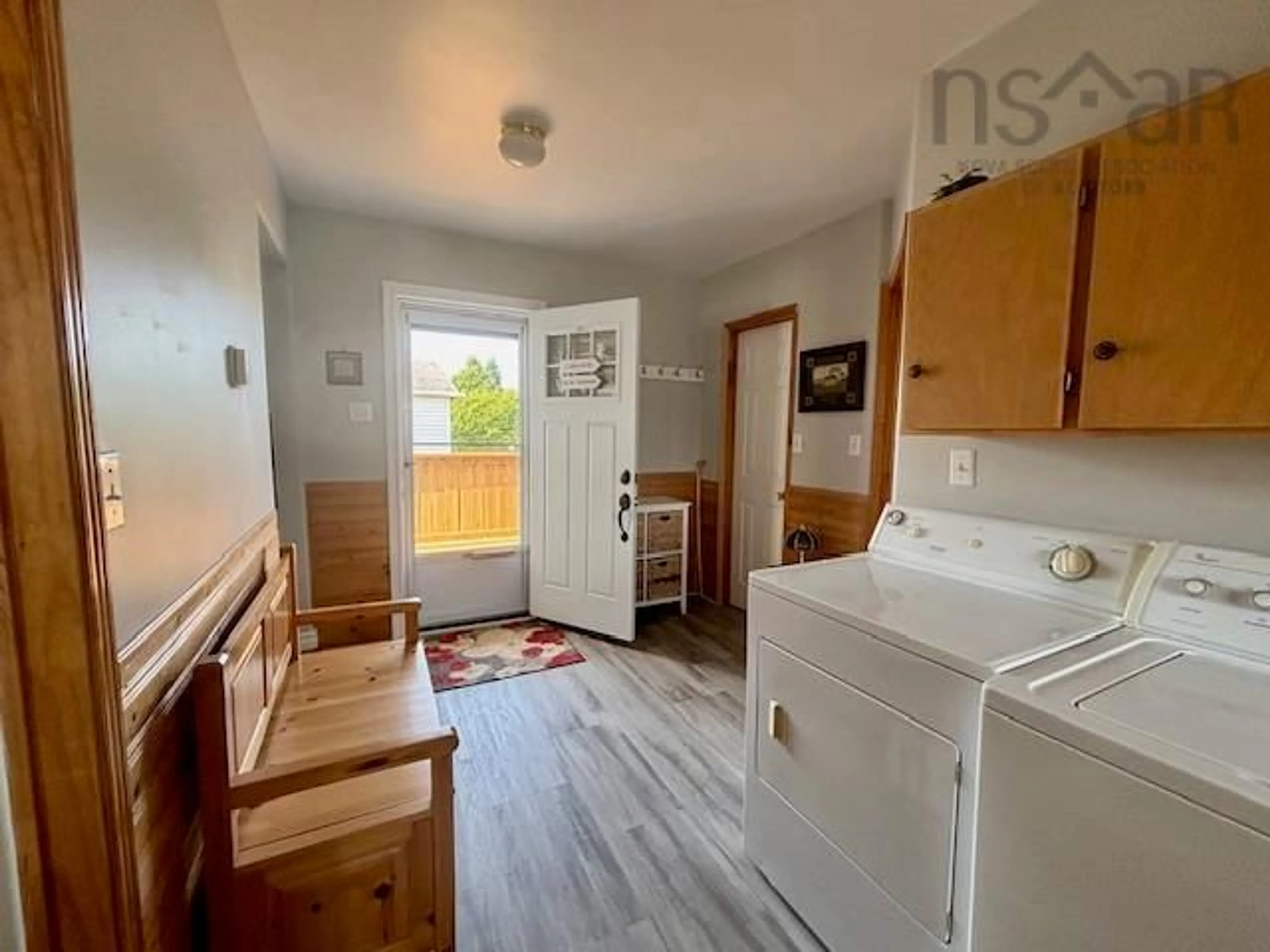 A pic of a room for 213 Convent St, New Waterford Nova Scotia B1H 2Y8