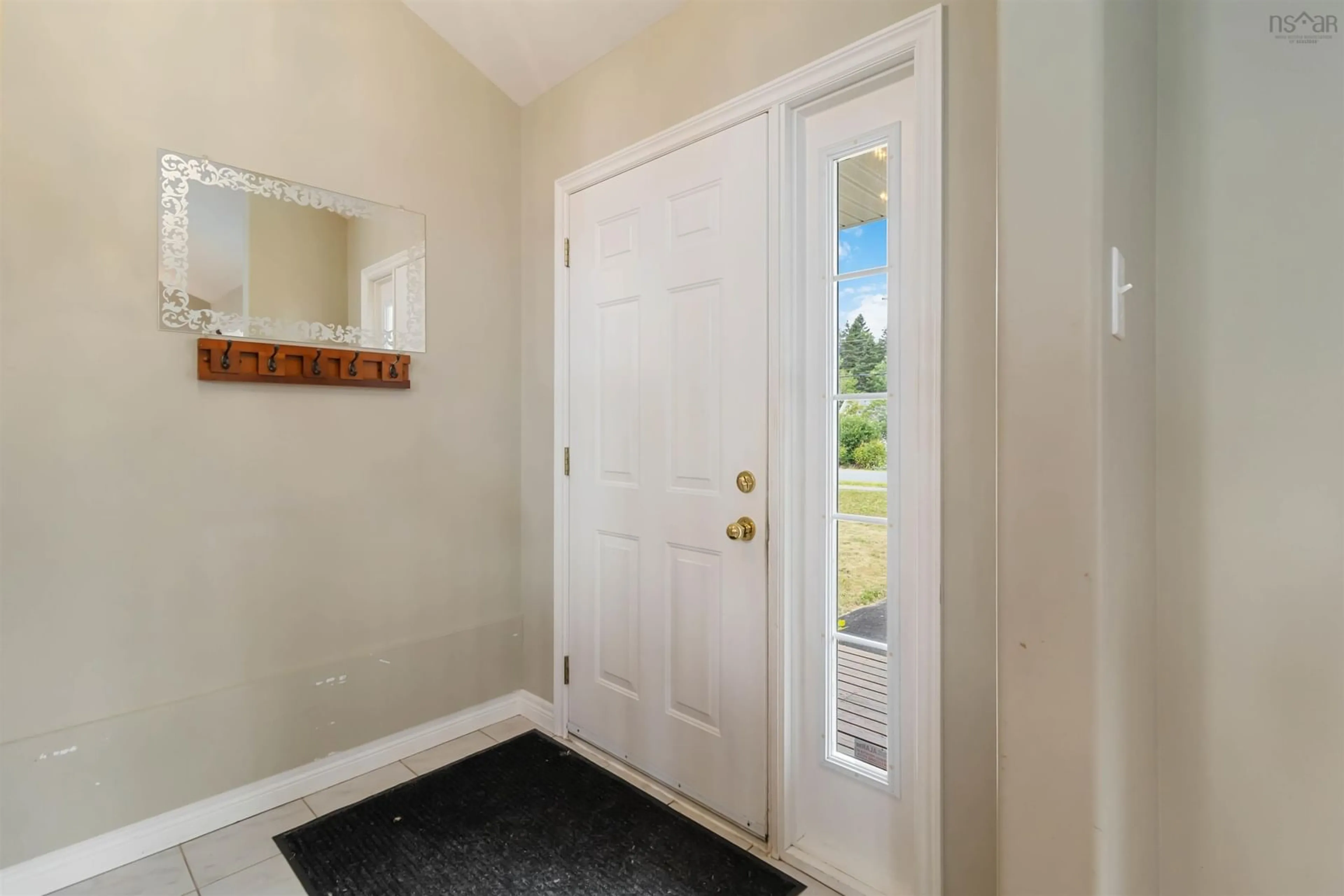 Indoor entryway for 53 Macmillan Dr, Elmsdale Nova Scotia B2S 1A5
