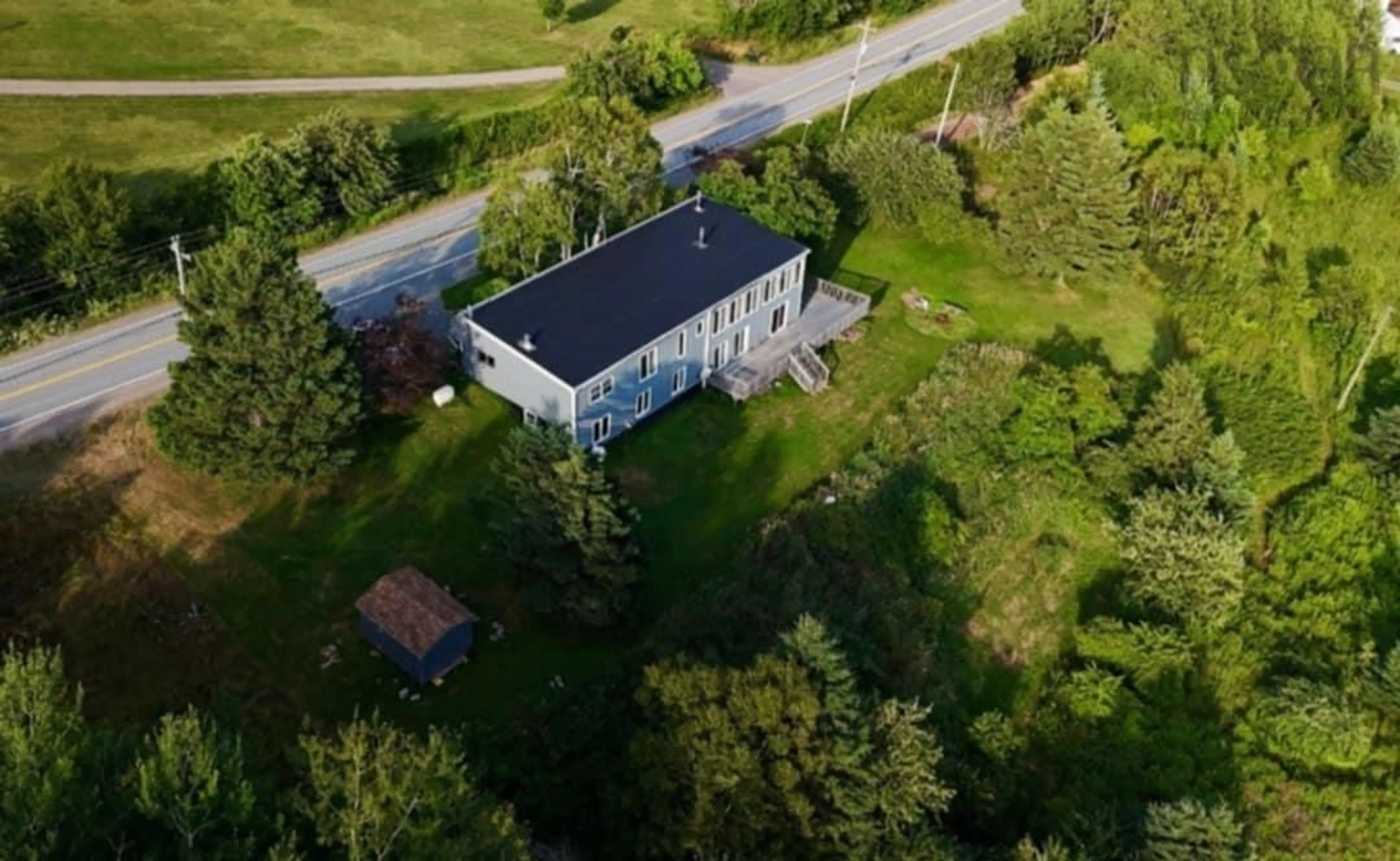 A pic from outside/outdoor area/front of a property/back of a property/a pic from drone, building for 1994 Highway 2, Economy Nova Scotia B0M 1B0