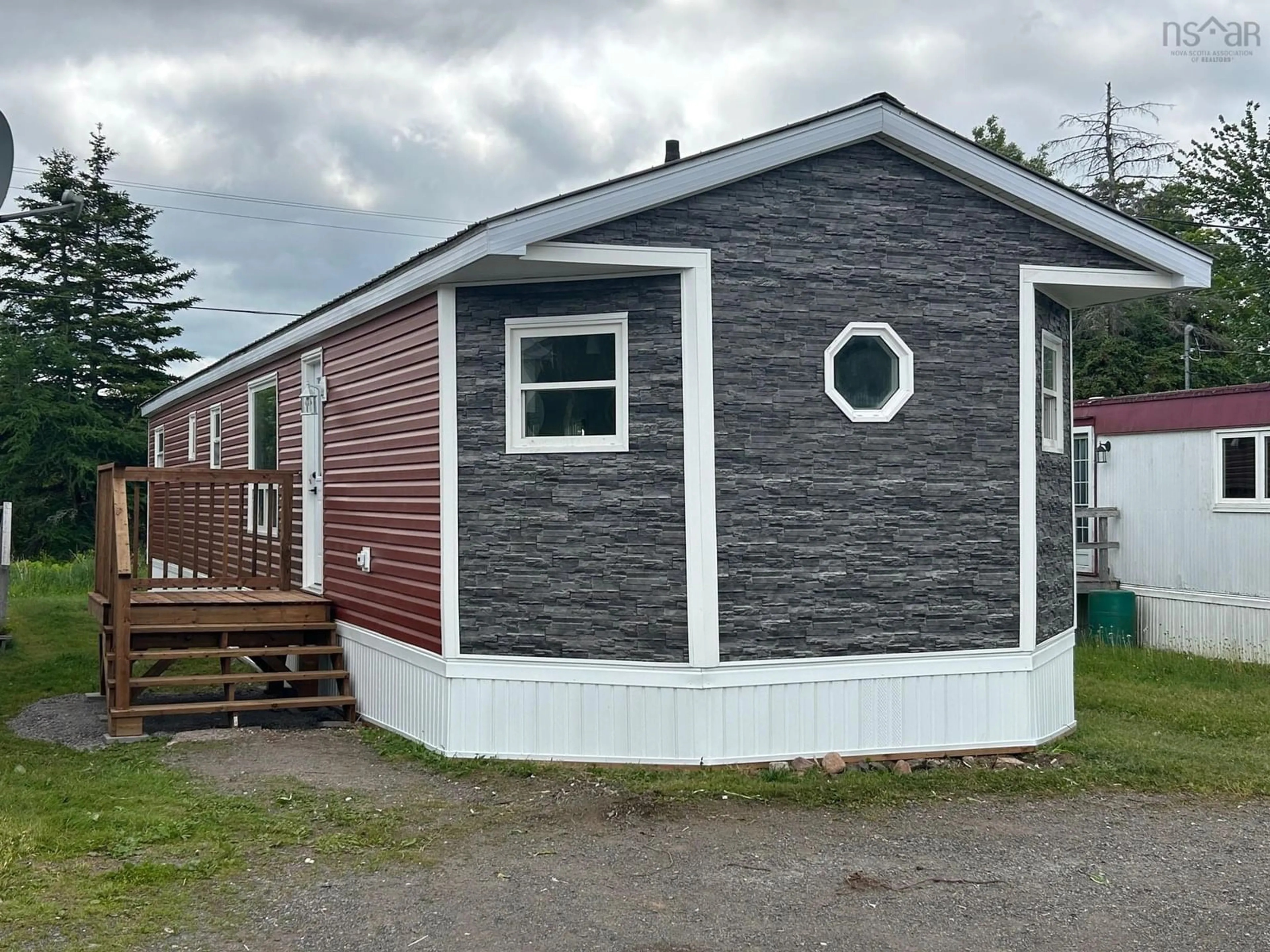 Home with vinyl exterior material, street for 1004 Evan's Way, Westville Nova Scotia B0K 2A0