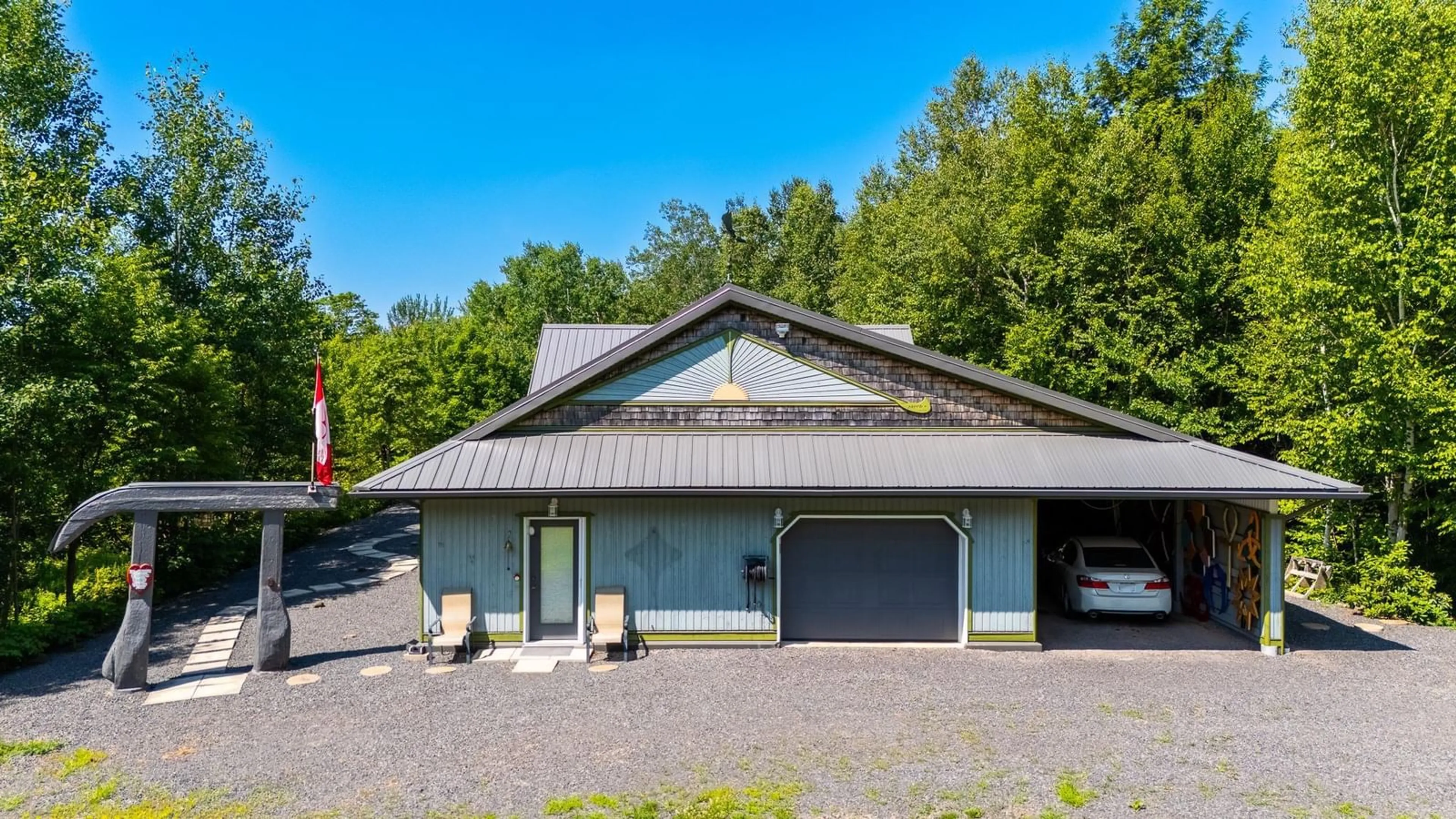 Indoor garage for 516 Burgess Mountain Rd, Woodville Nova Scotia B0P 1G0