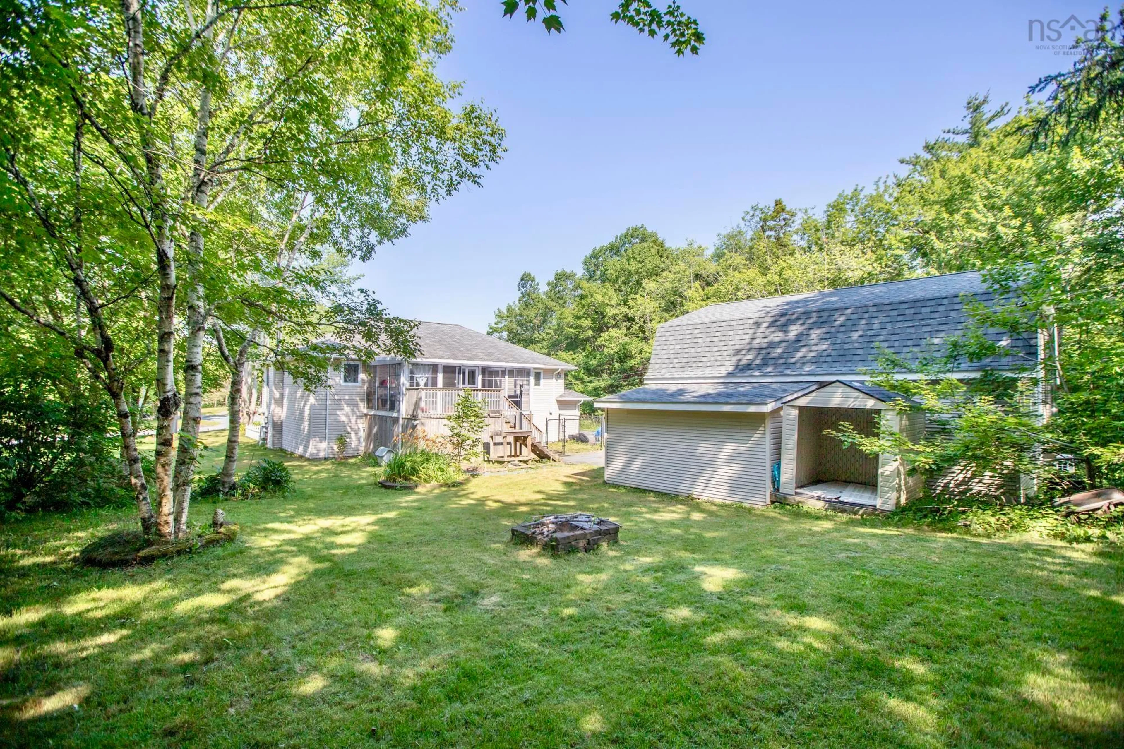 A pic from outside/outdoor area/front of a property/back of a property/a pic from drone, unknown for 27 Glenelg Crt, Lake Loon Nova Scotia B2W 6C7
