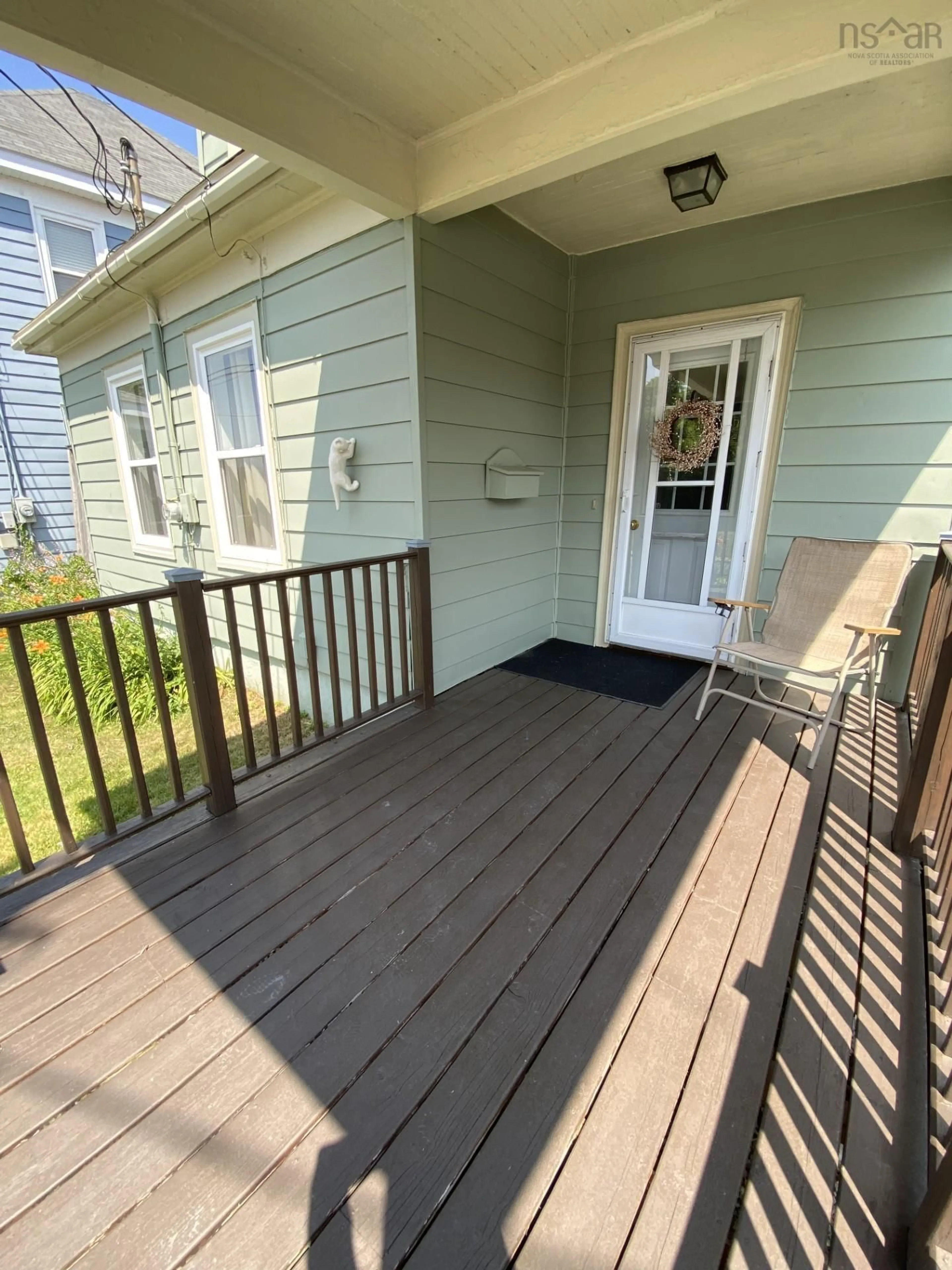 Patio, street for 19 Regent St, North Sydney Nova Scotia B2A 2E3