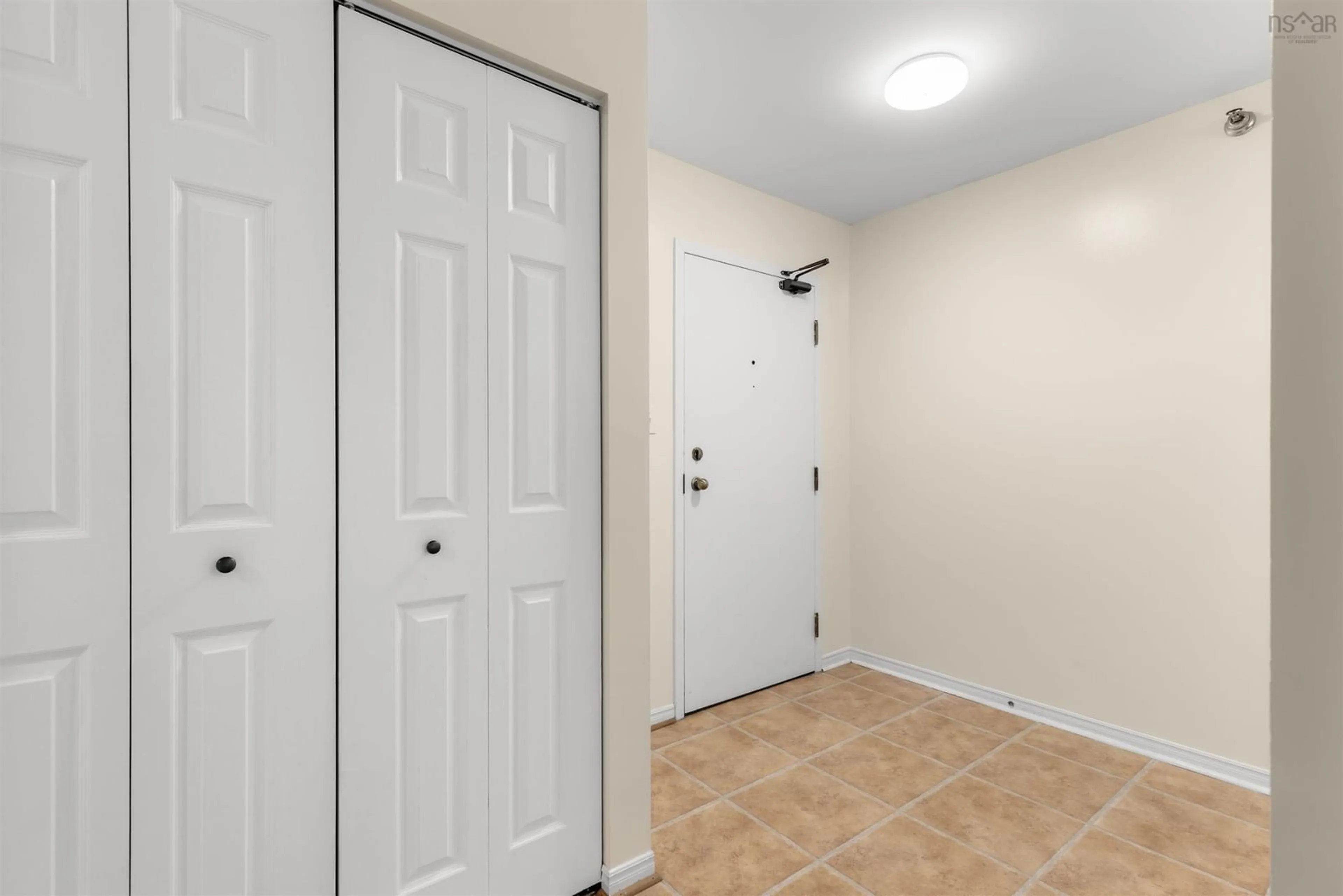 Indoor entryway for 83 Kearney Lake Rd #201, Halifax Nova Scotia B3M 4E6