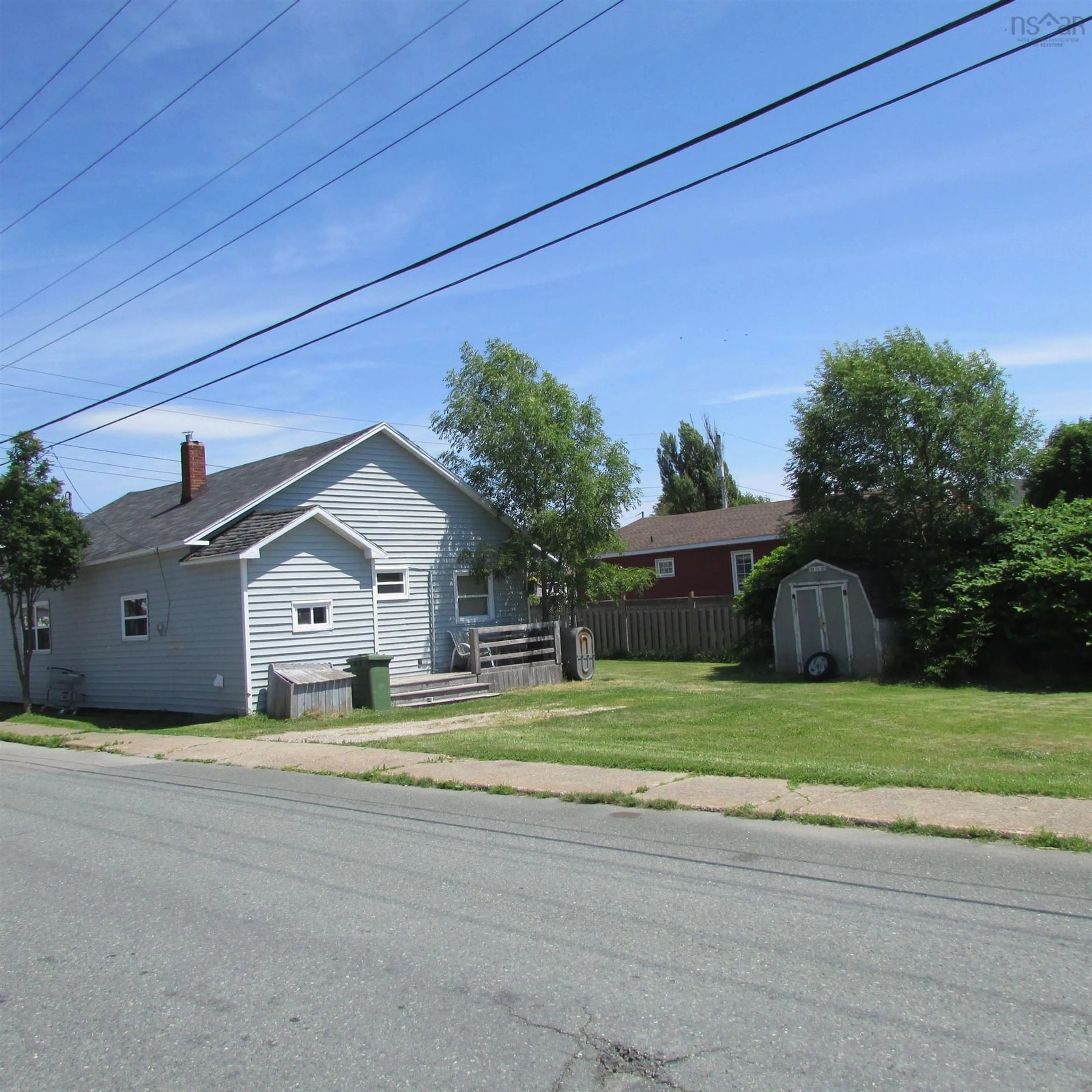 A pic from outside/outdoor area/front of a property/back of a property/a pic from drone, street for 32 Forman St, North Sydney Nova Scotia B2A 3K4