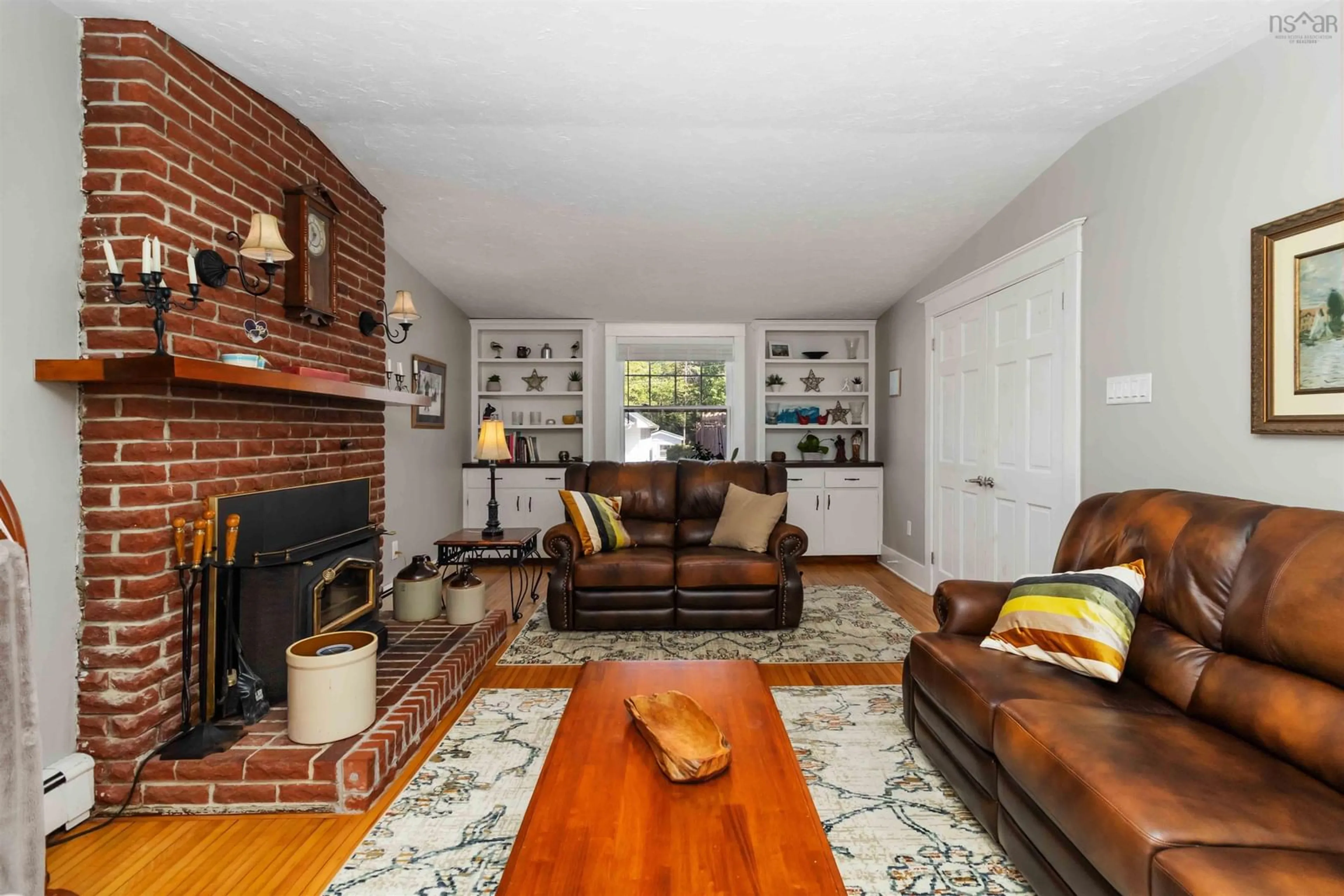 Living room with furniture, unknown for 8 Markland Ave, Brooklyn Nova Scotia B0J 1H0