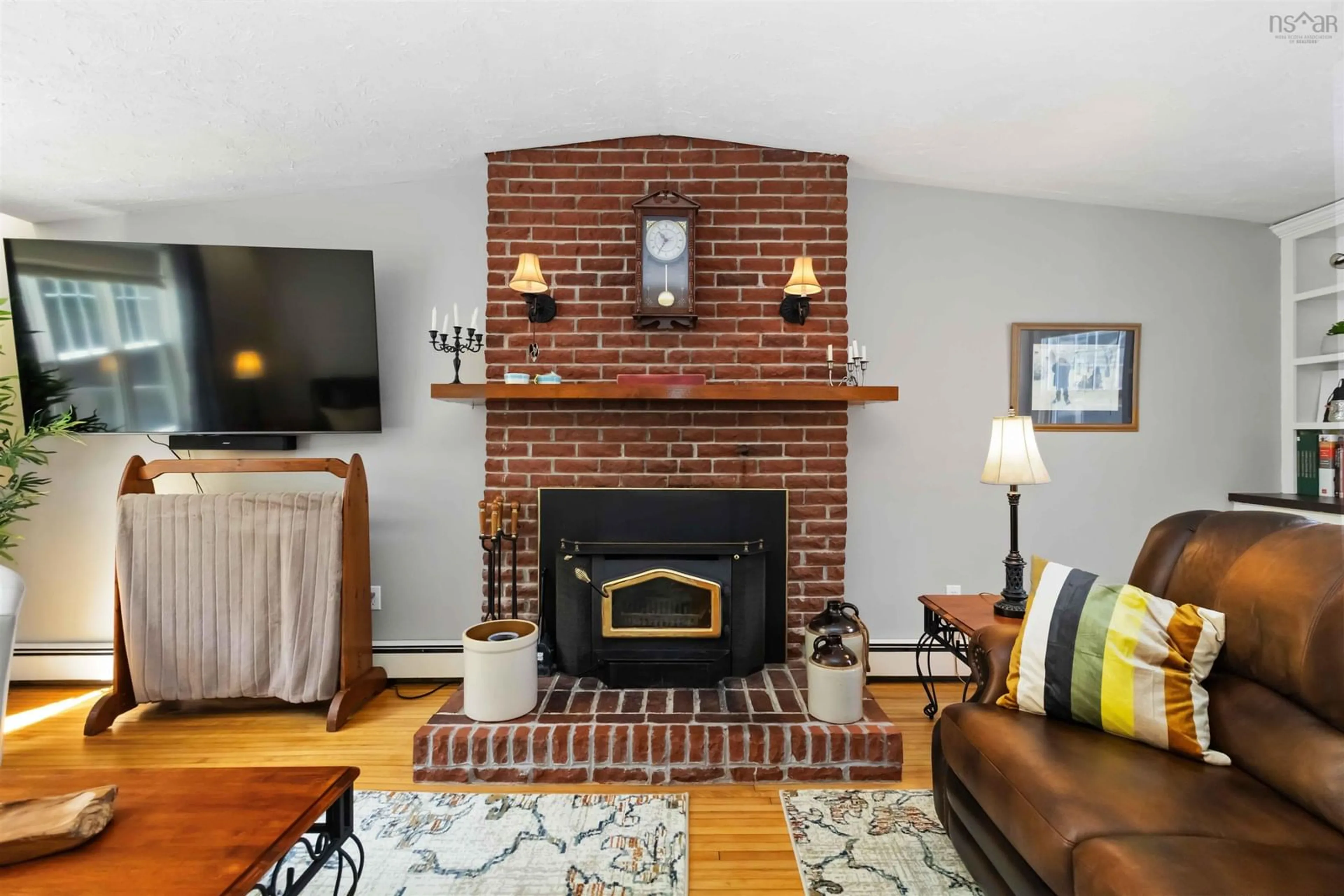Living room with furniture, unknown for 8 Markland Ave, Brooklyn Nova Scotia B0J 1H0
