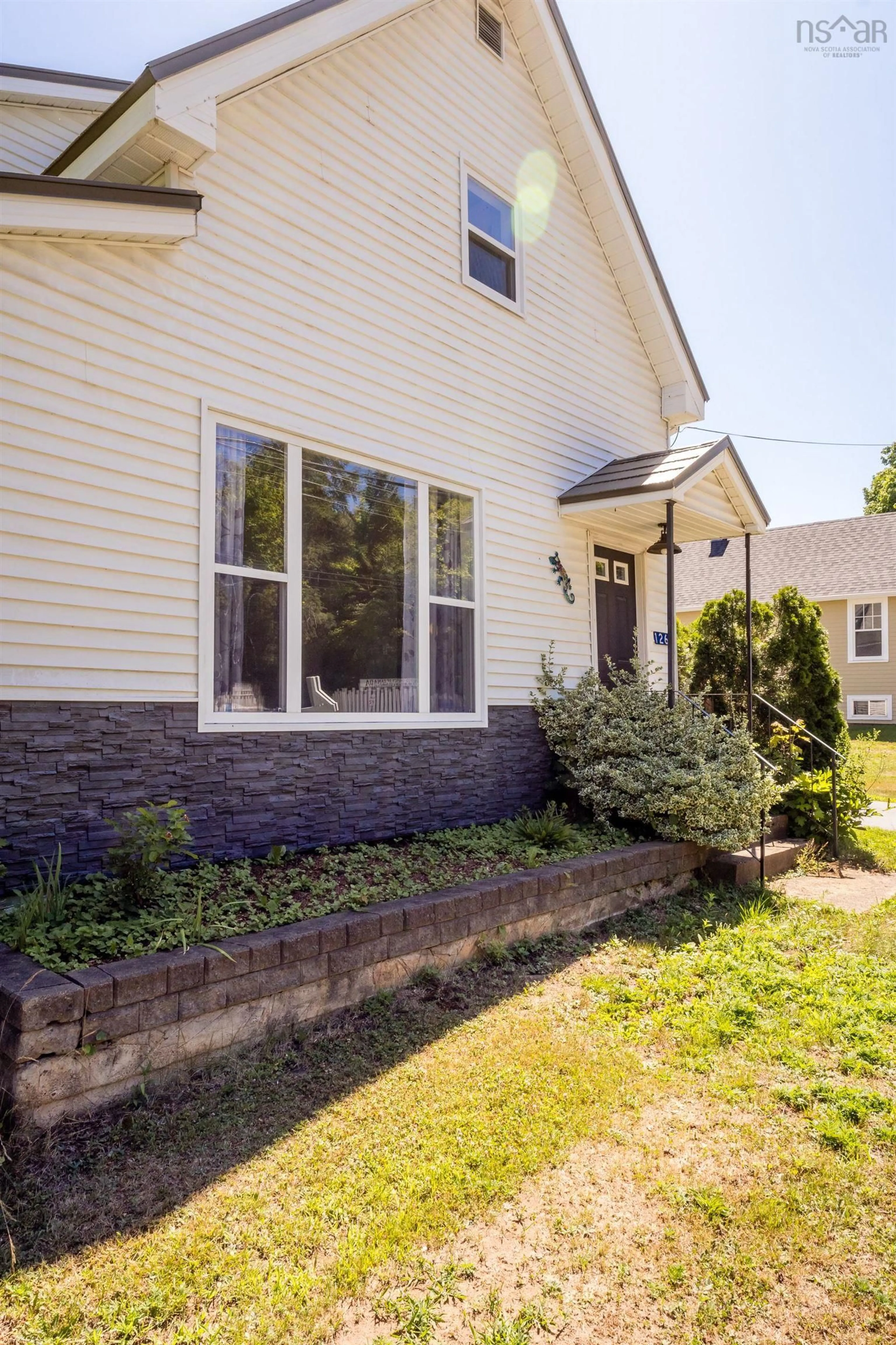 Home with brick exterior material, street for 126 Commercial St, Berwick Nova Scotia B0P 1E0