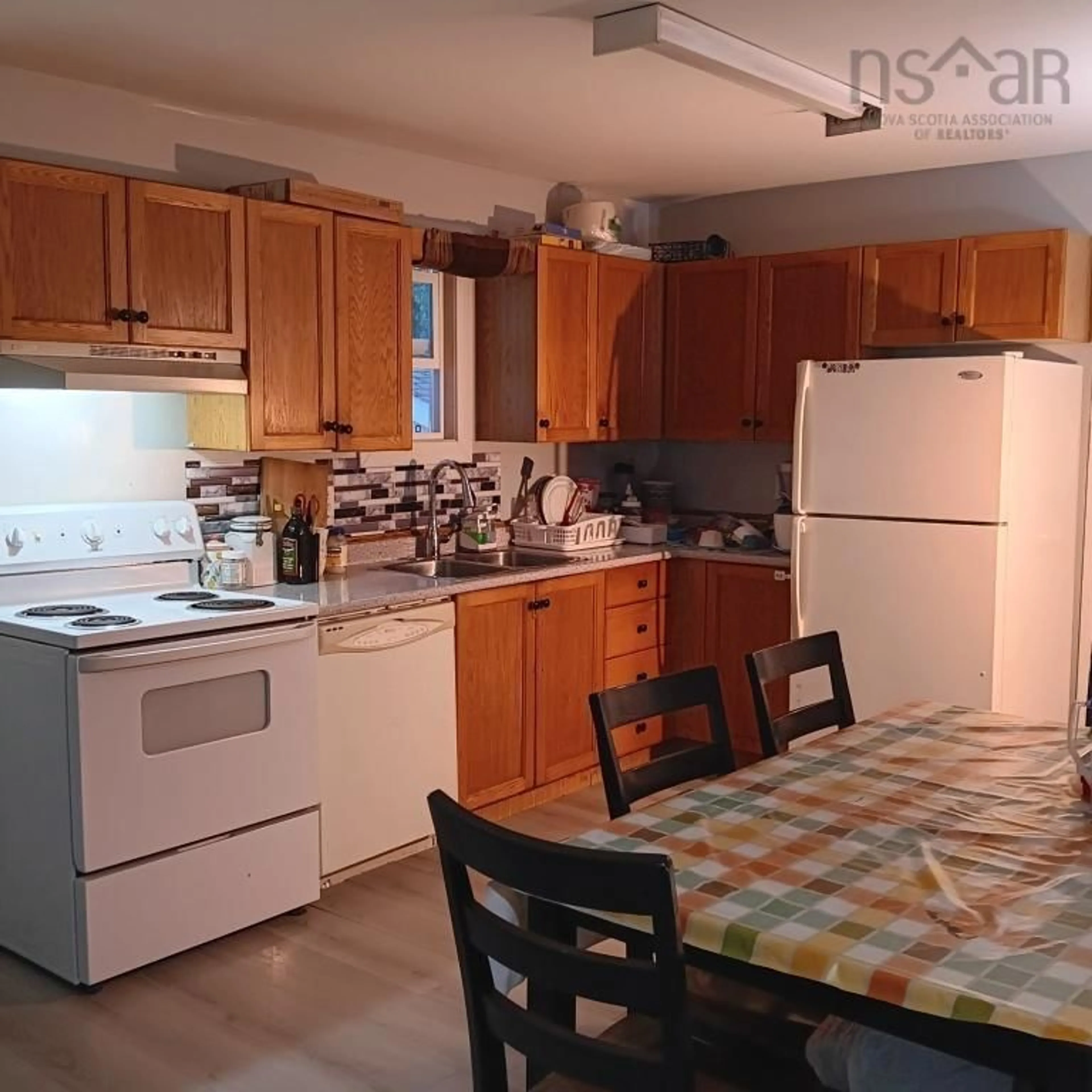 Standard kitchen, unknown for 6 Jackson Rd, Dartmouth Nova Scotia B3A 4A3