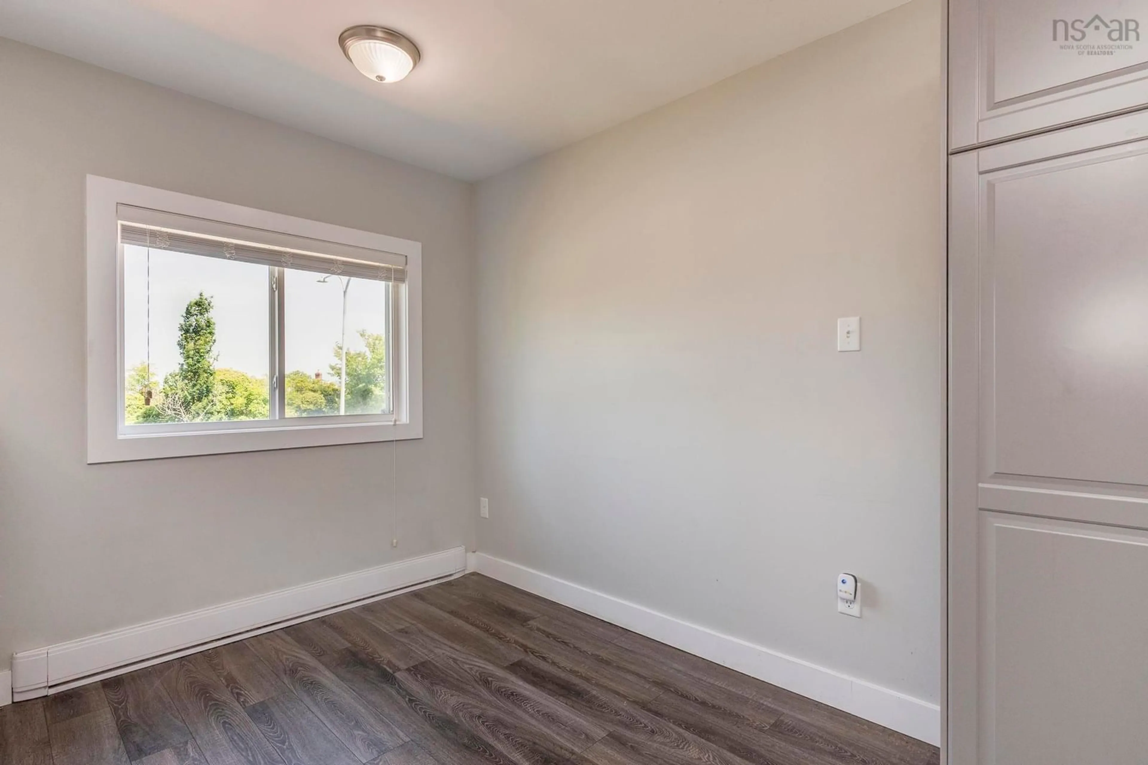 A pic of a room for 3356 Devonshire Ave, Halifax Nova Scotia B3K 3M2