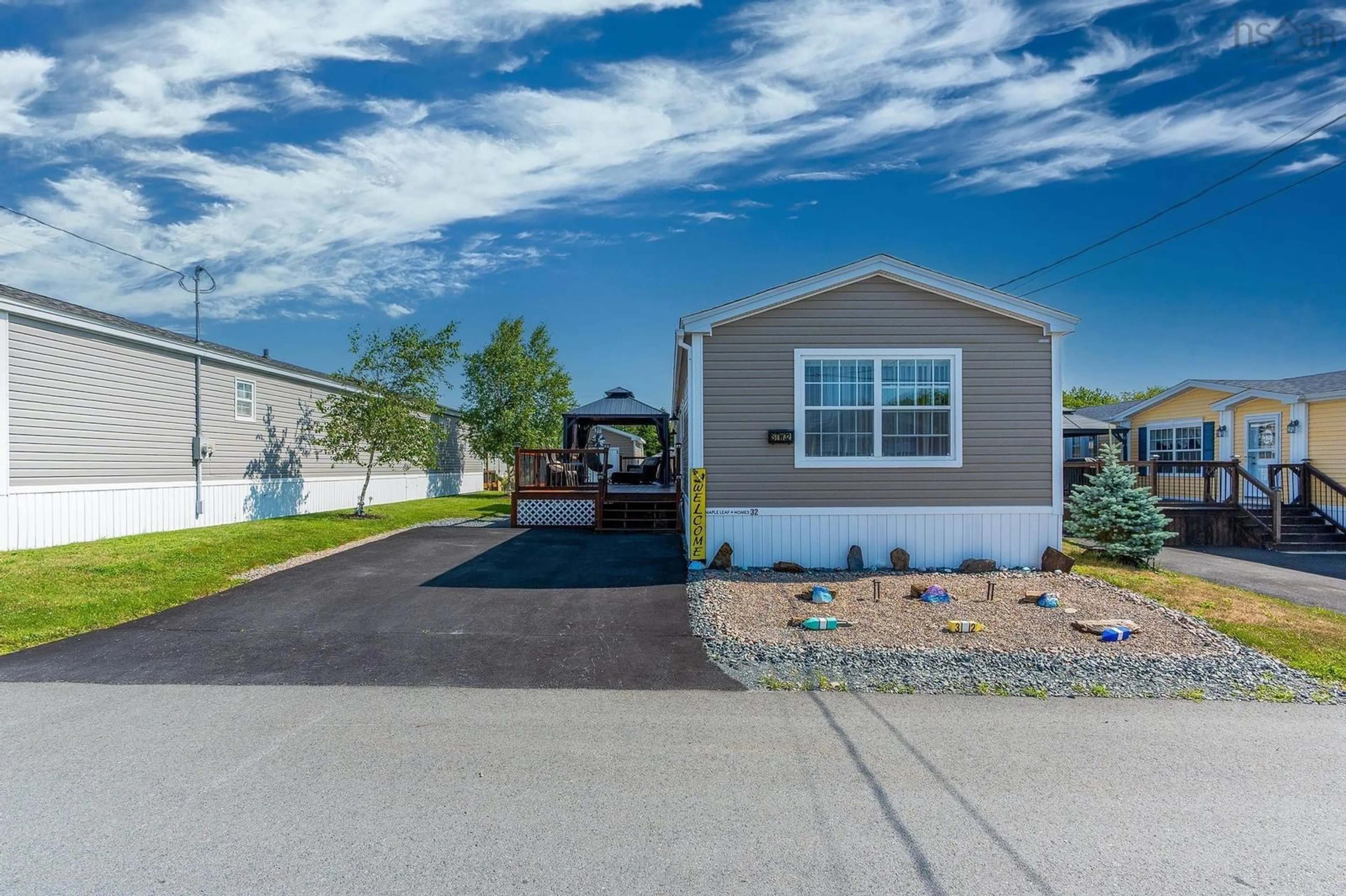 Home with vinyl exterior material, unknown for 32 Second St, Lucasville Nova Scotia B4B 1P9
