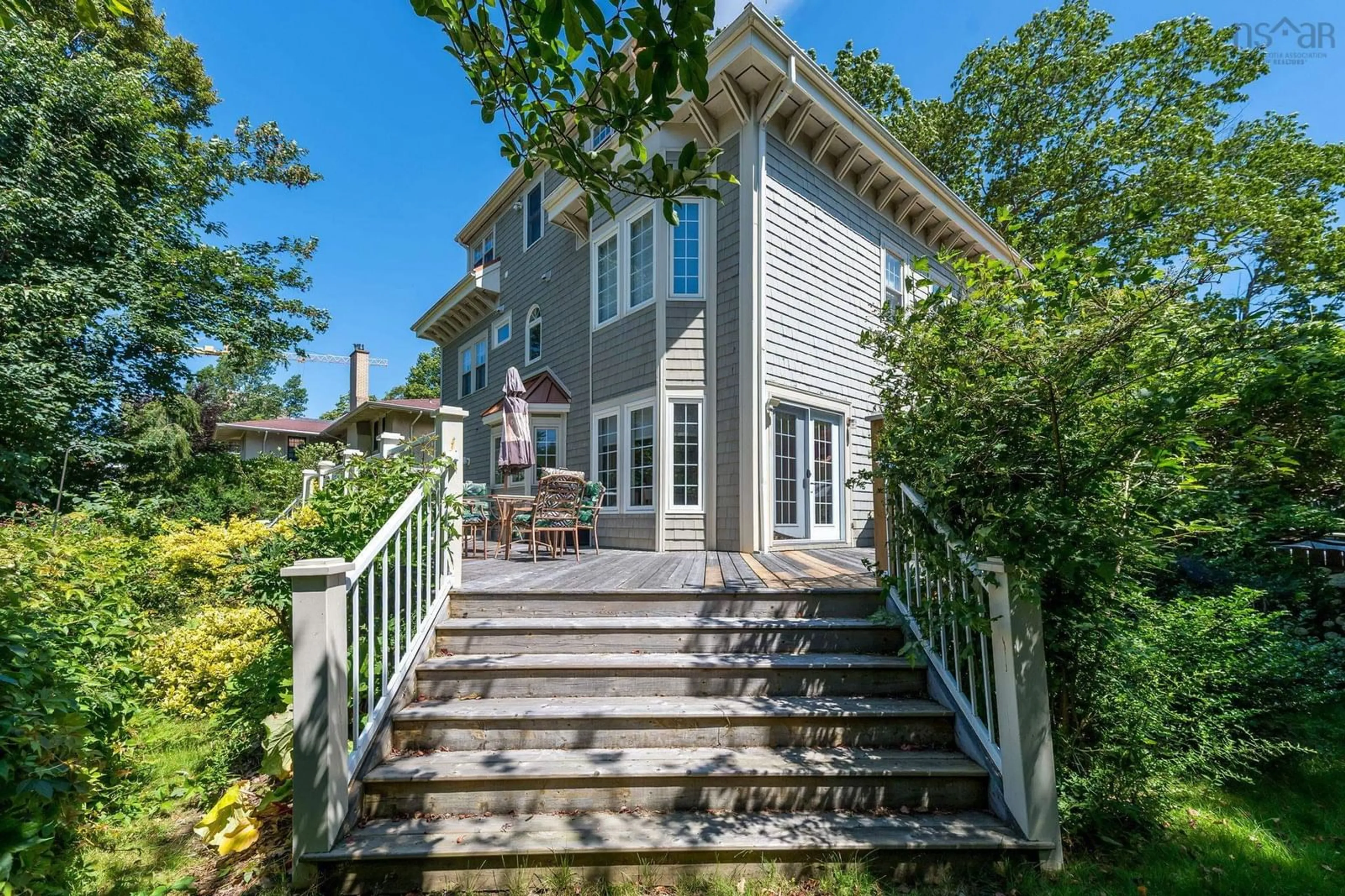 Unknown for 940 Young Ave, Halifax Nova Scotia B3H 2W1
