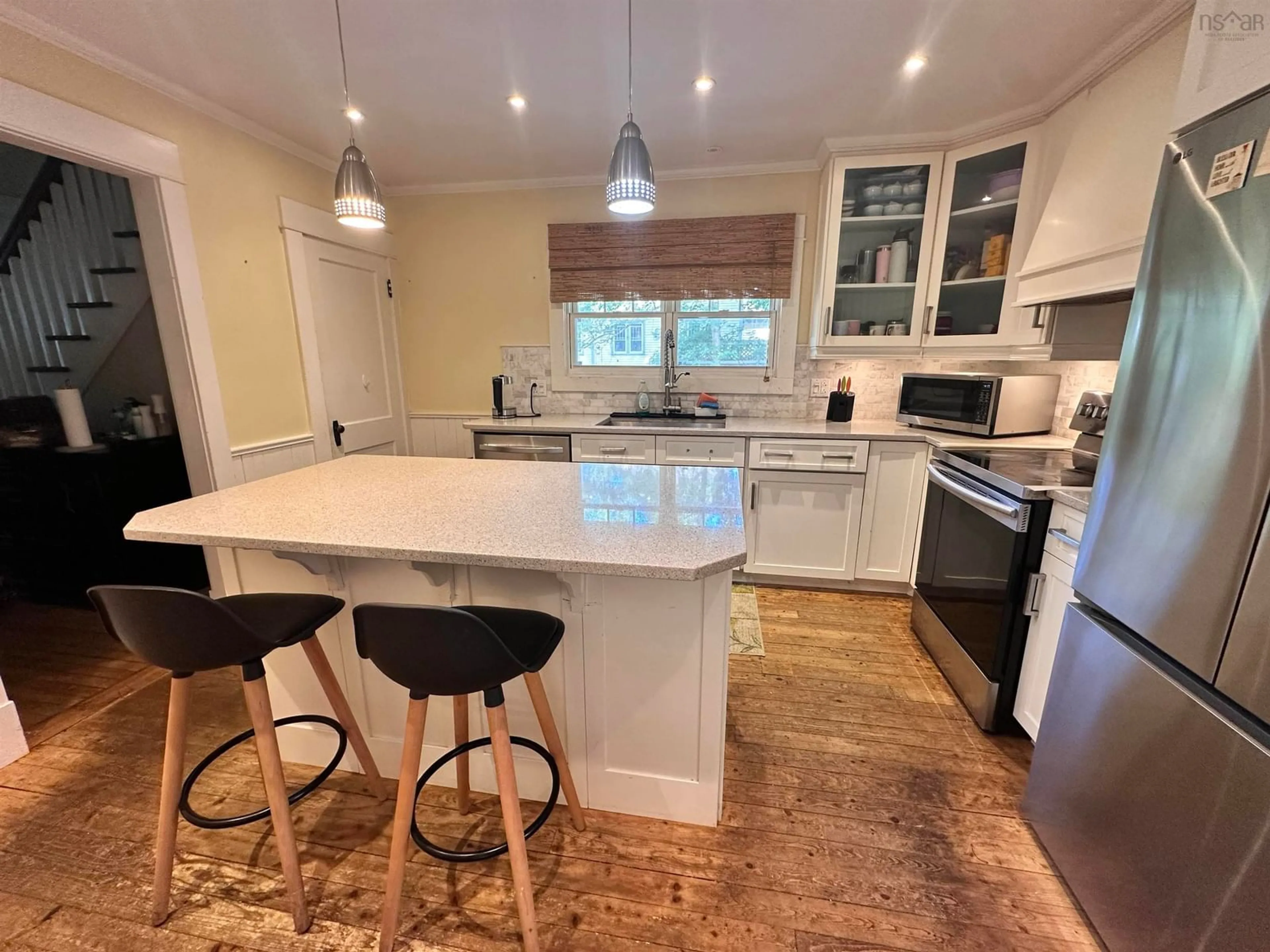 Open concept kitchen, unknown for 130 School St, Liverpool Nova Scotia B0T 1K0