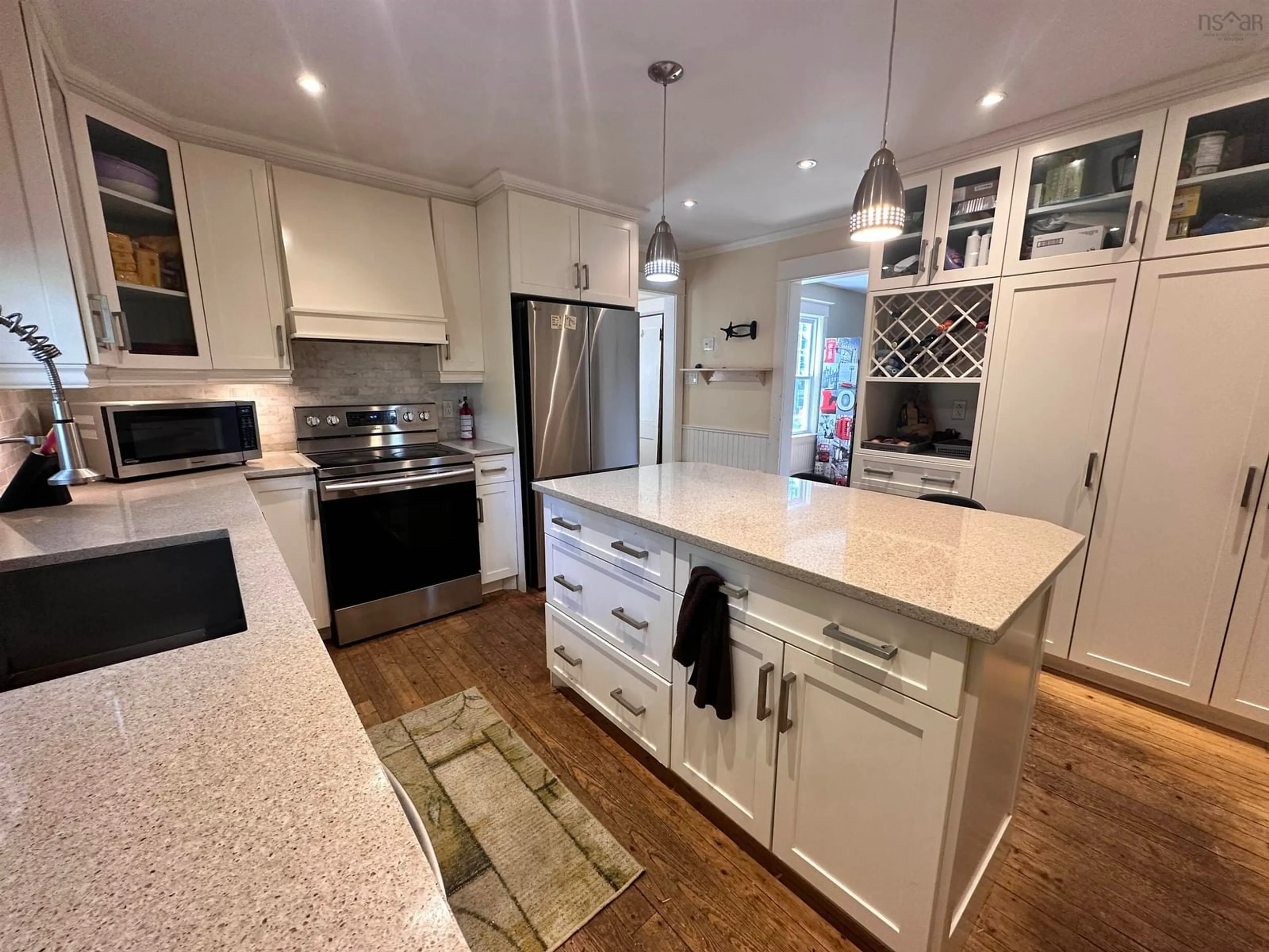 Open concept kitchen, ceramic/tile floor for 130 School St, Liverpool Nova Scotia B0T 1K0