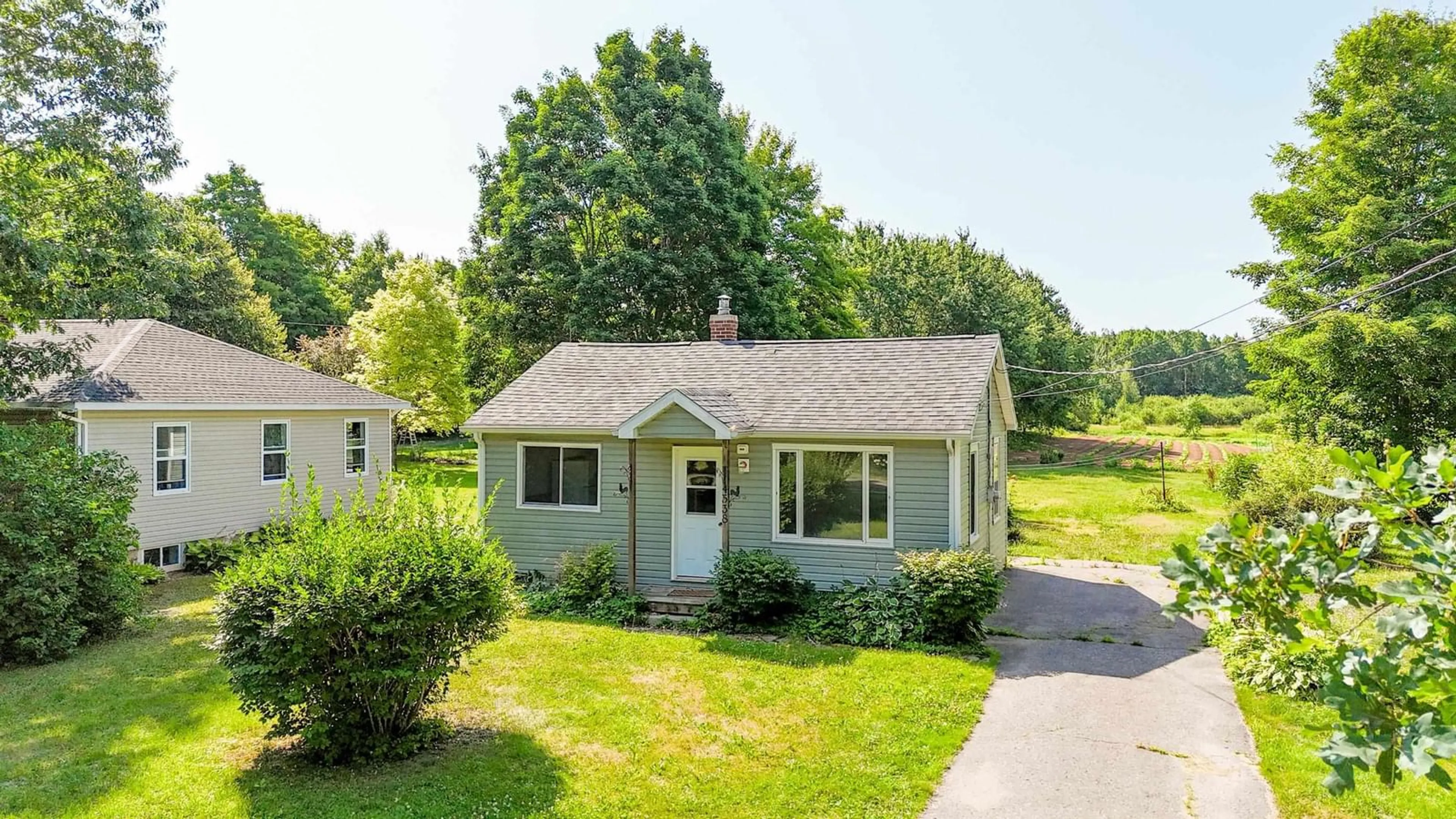 A pic from outside/outdoor area/front of a property/back of a property/a pic from drone, street for 4538 Highway 1, South Berwick Nova Scotia B0P 1E0