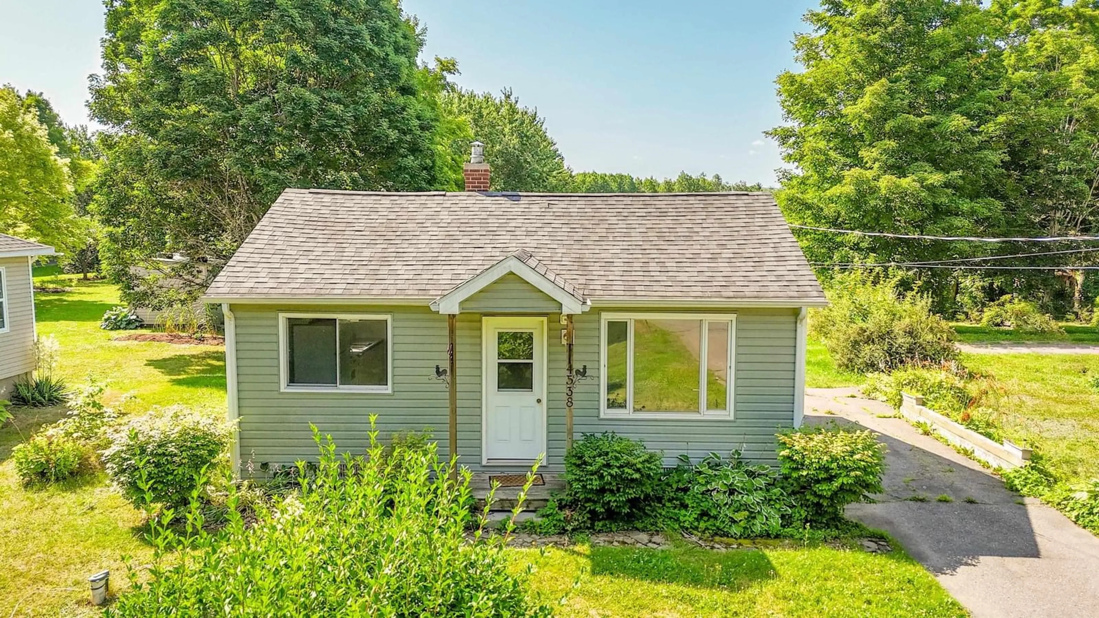 Home with vinyl exterior material, street for 4538 Highway 1, South Berwick Nova Scotia B0P 1E0
