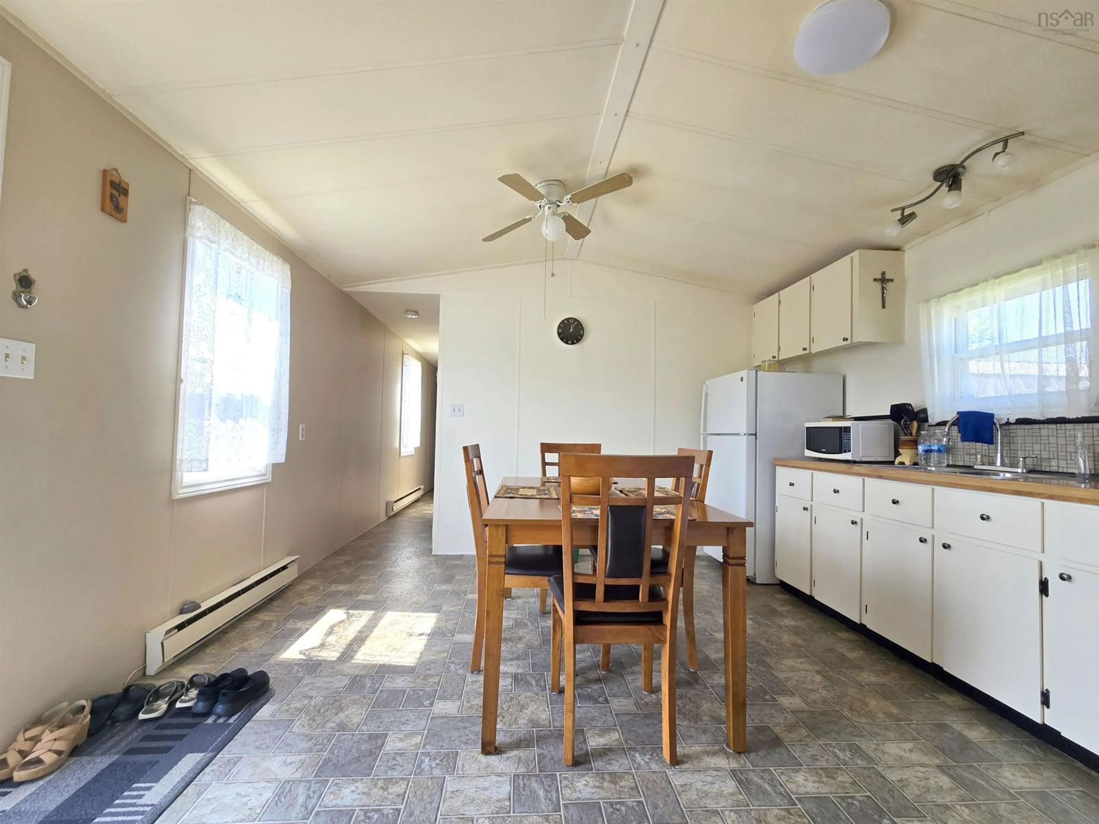 A pic of a room for 32 Lorne Cres, Amherst Nova Scotia B4H 4B7
