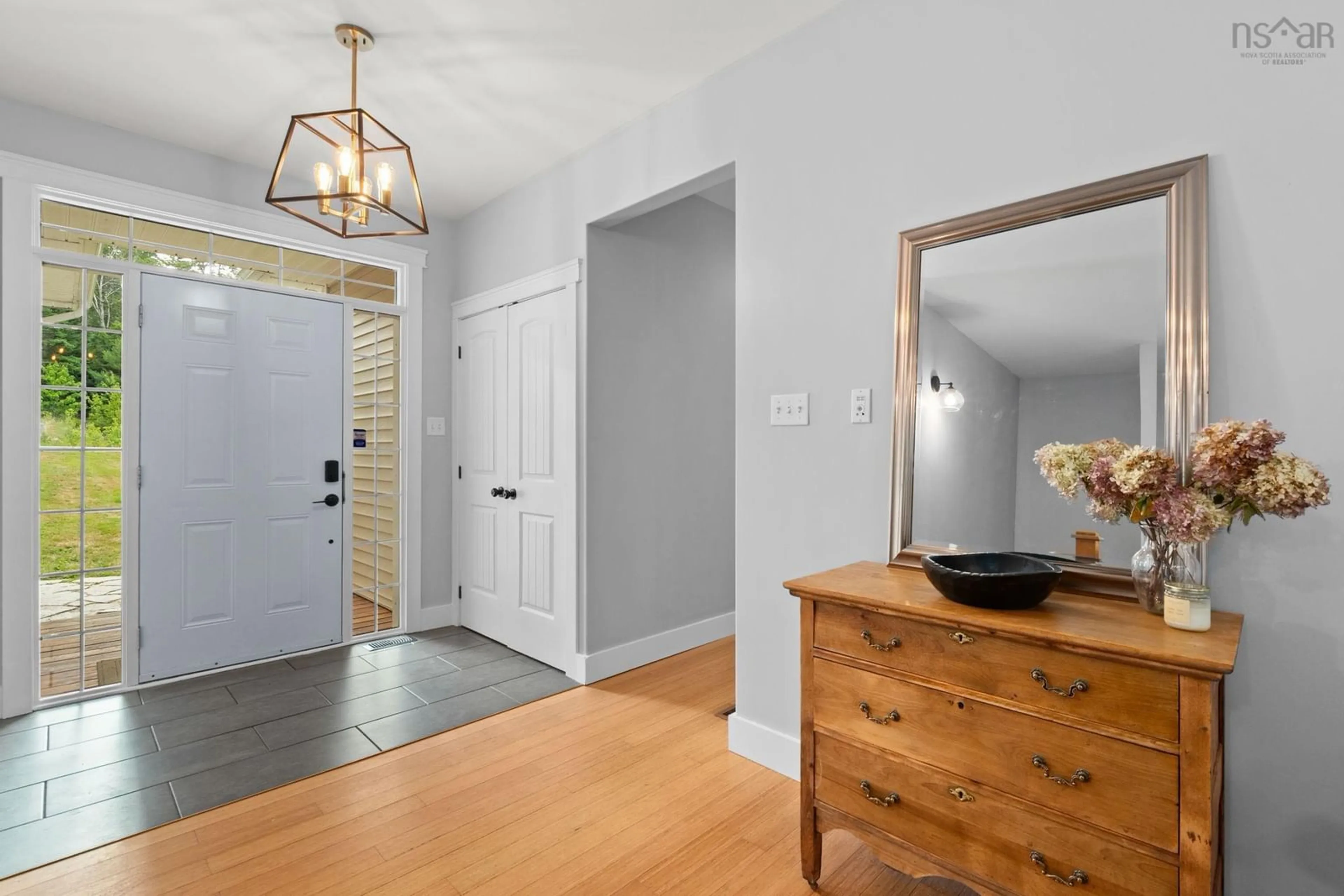 Indoor entryway for 110 Given Dr, Grand Lake Nova Scotia B2T 0K1