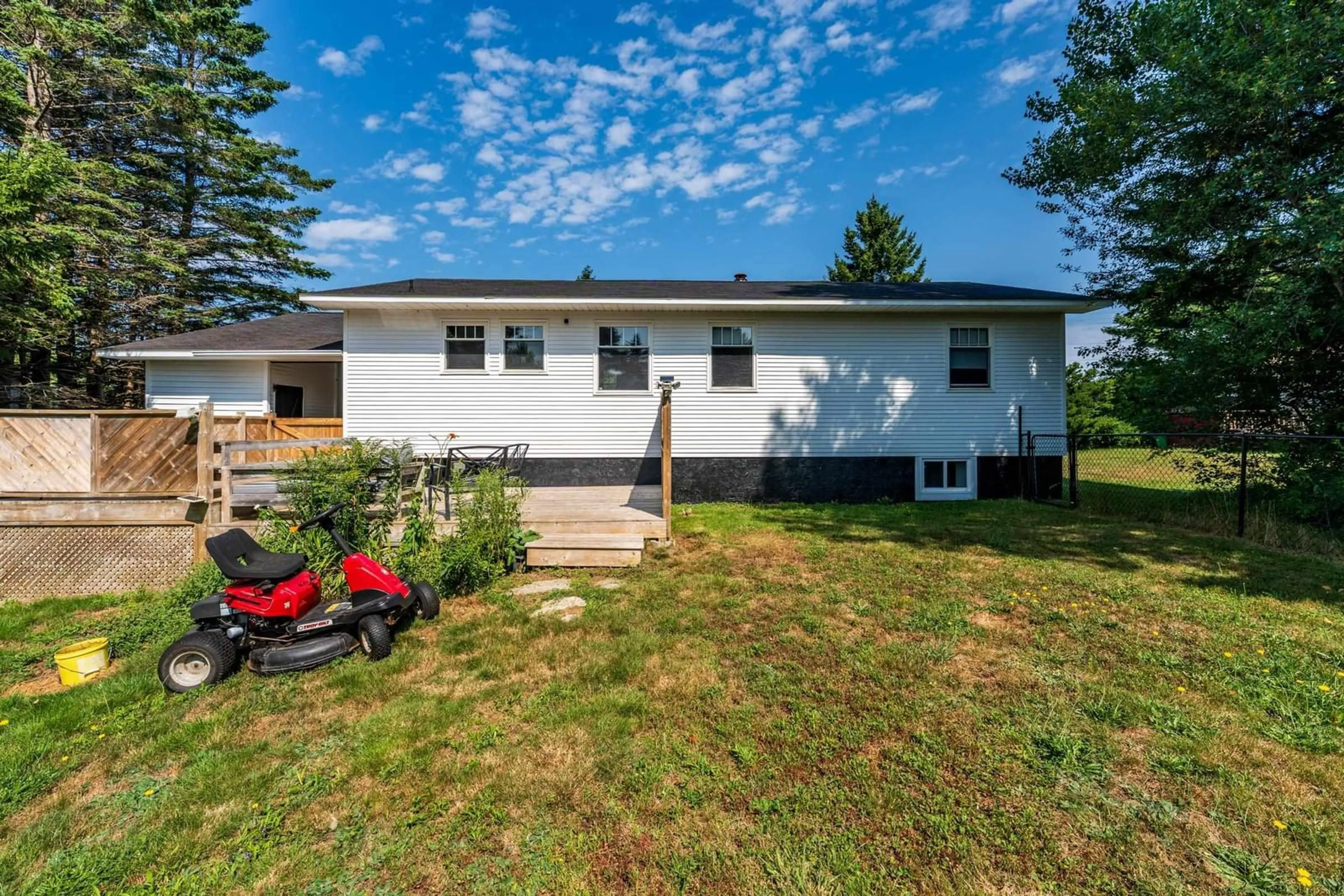 Unknown for 111 Prince William Street, Digby Nova Scotia B0V 1A0
