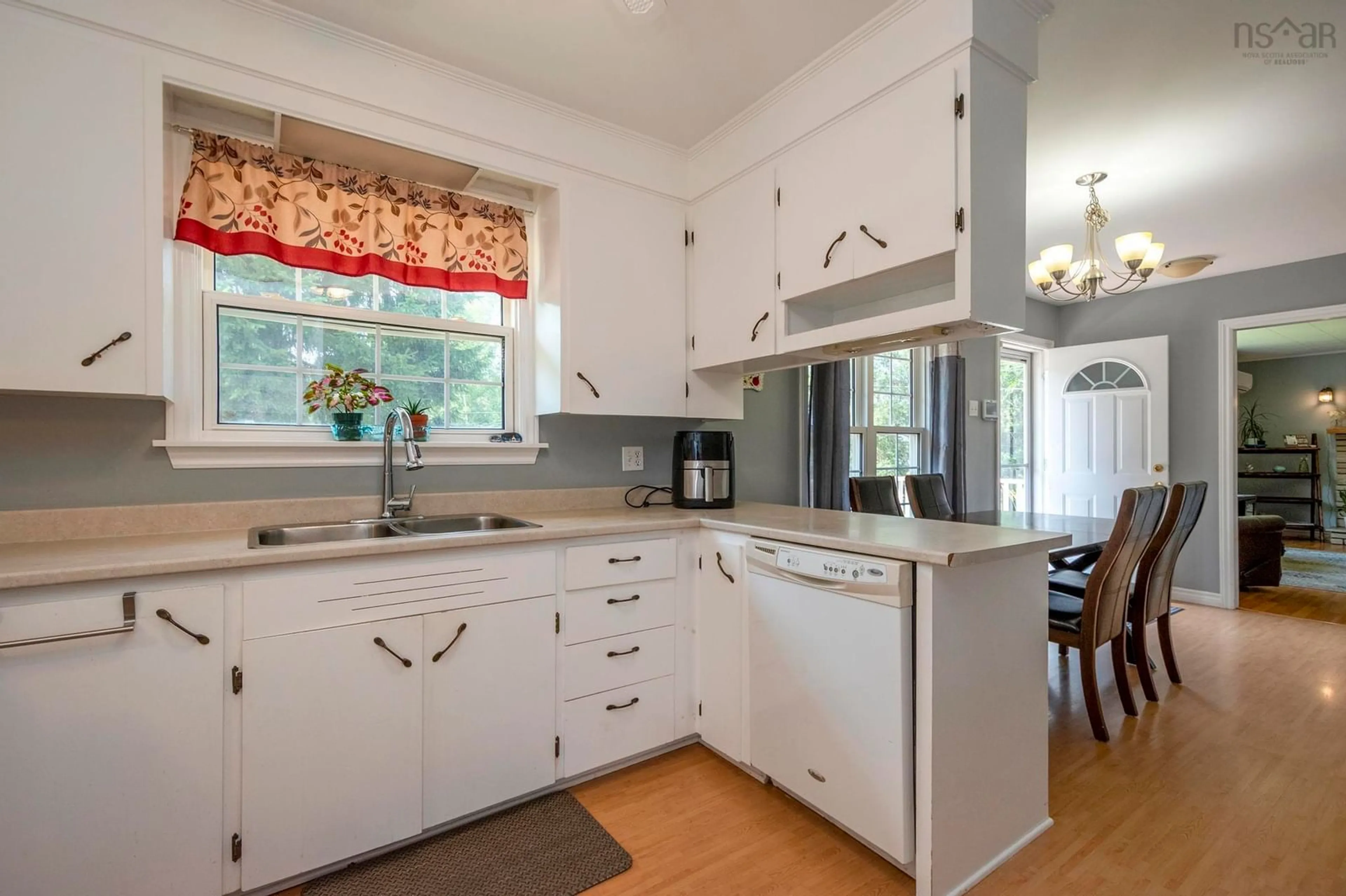 Standard kitchen, unknown for 15 Catherine Cres, New Minas Nova Scotia B4N 3Y3