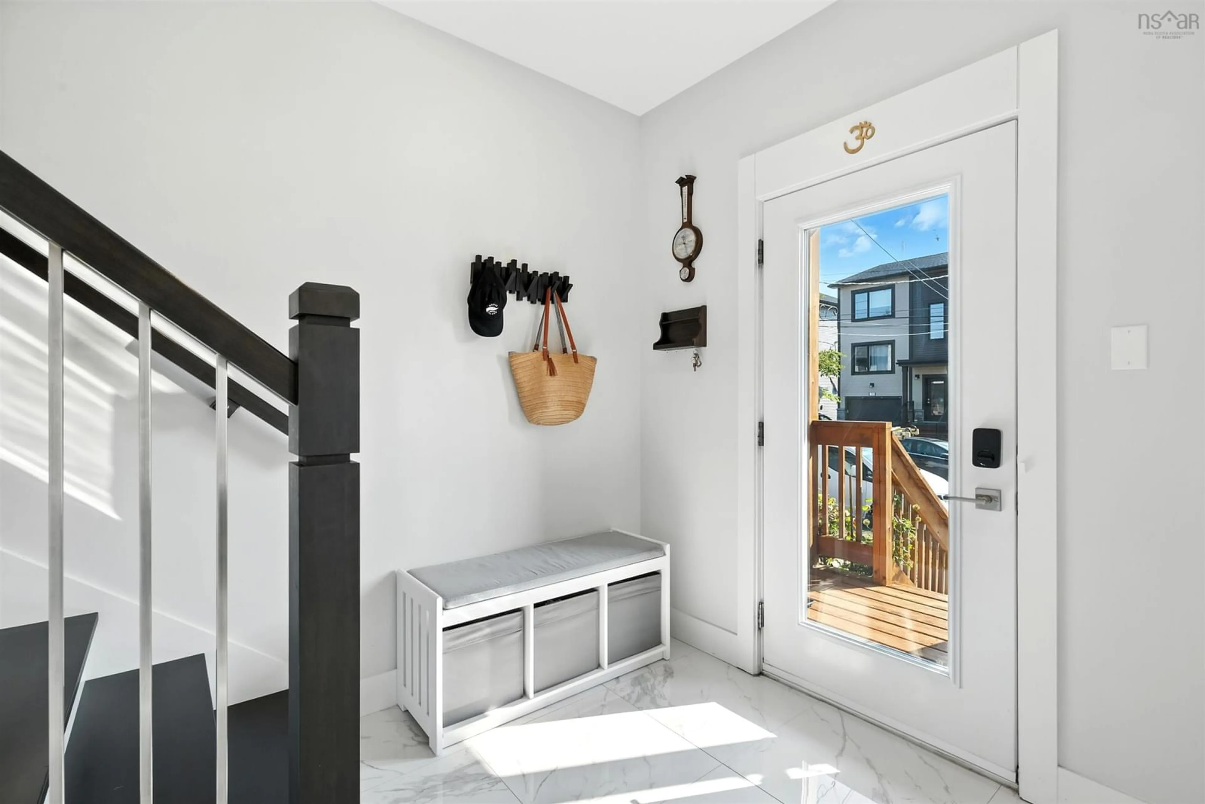 Indoor entryway for 32 Travertine Crt, Spryfield Nova Scotia B3P 0J5