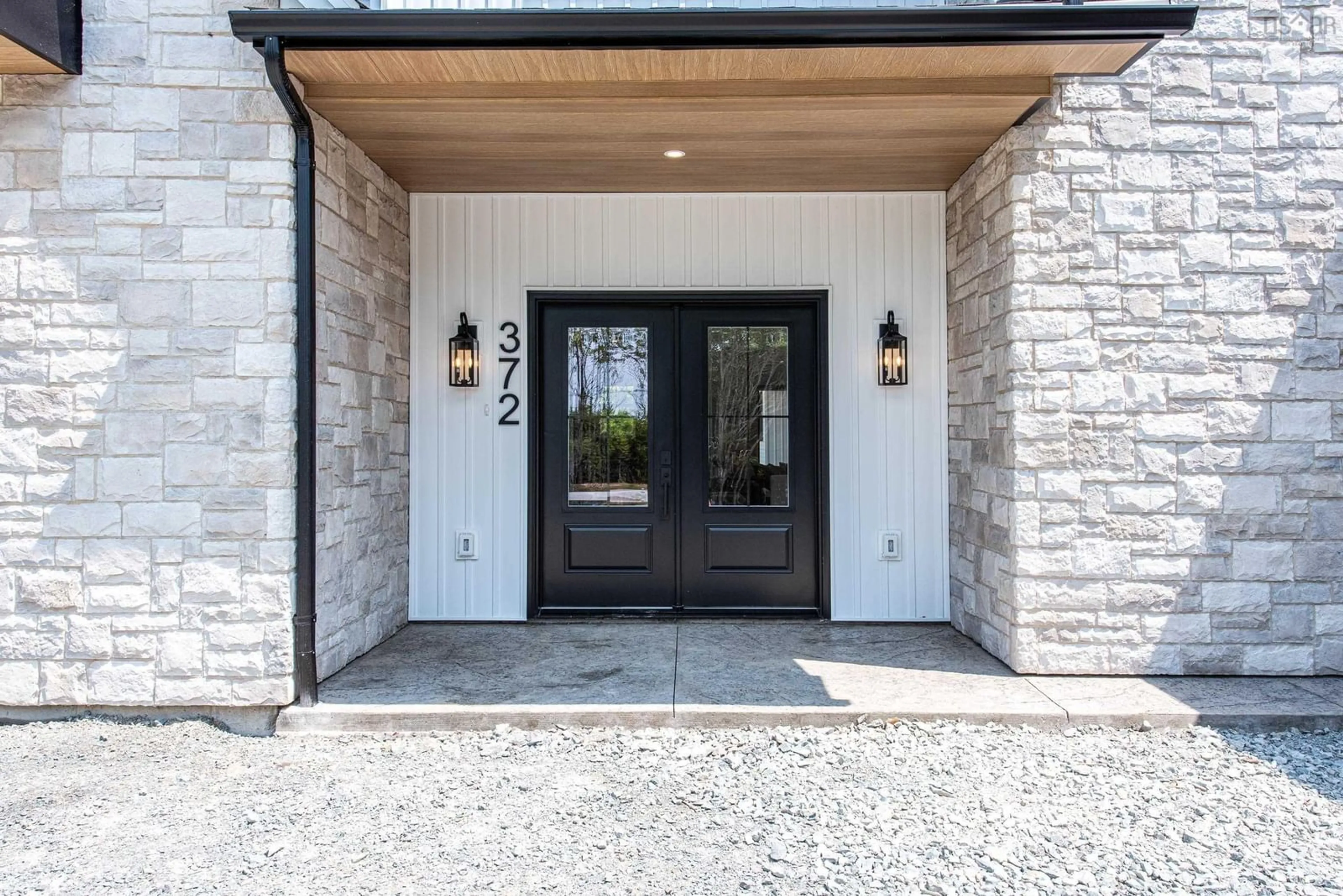 Indoor entryway for 372 Canoe Cres, Hammonds Plains Nova Scotia B4B 2P5