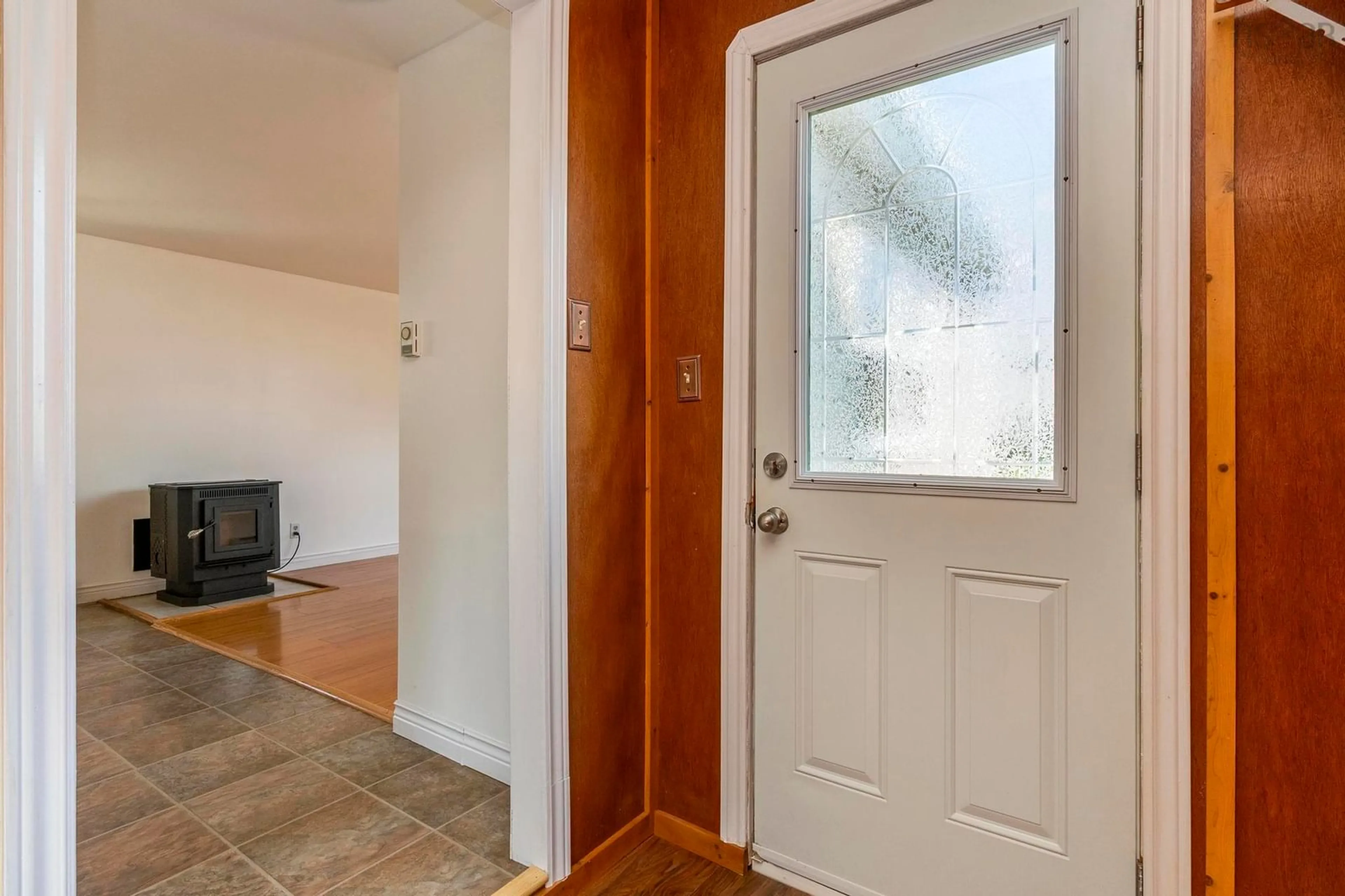 Indoor entryway for 27 Florence Ave, Dartmouth Nova Scotia B2Y 2A4