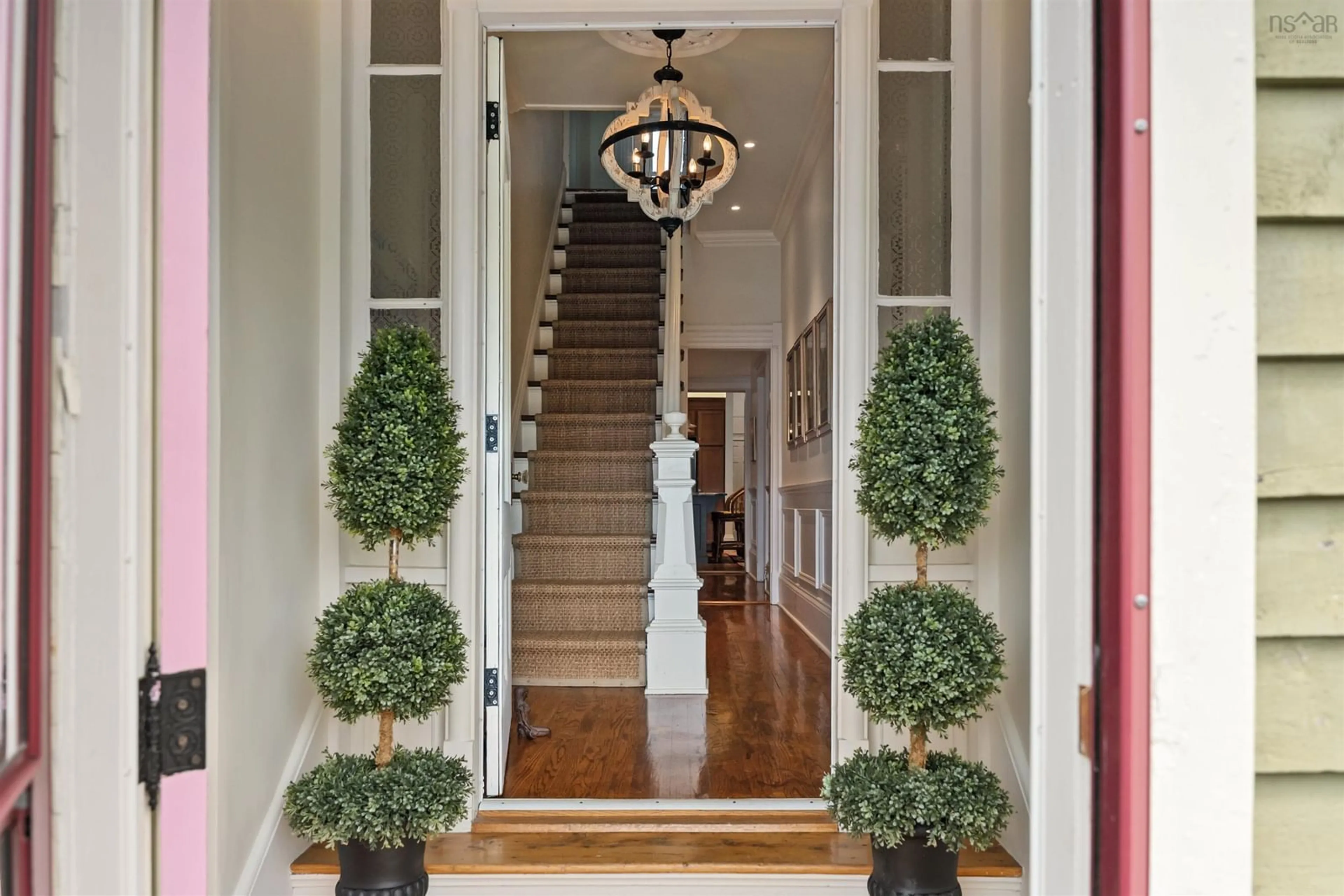 Indoor entryway for 215 Pelham St, Lunenburg Nova Scotia B0J 2C0