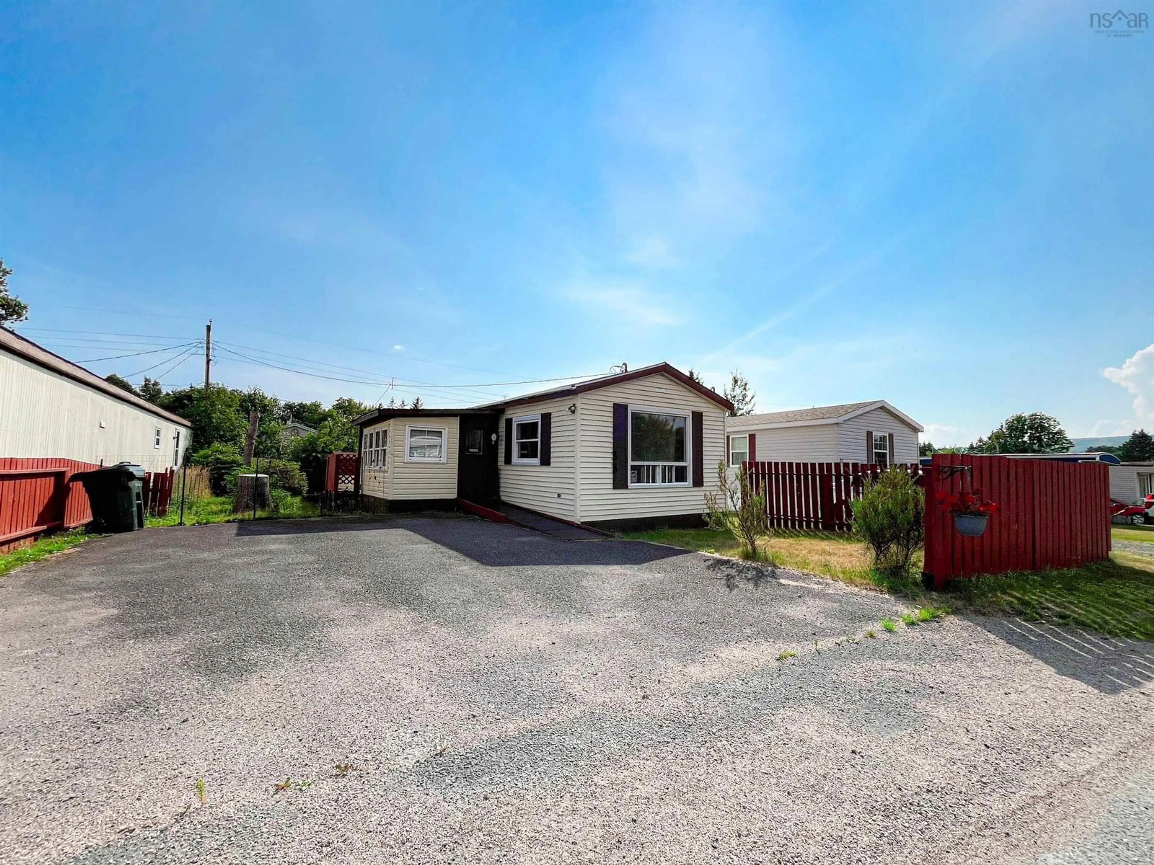 Unknown for 33 First St, Howie Centre Nova Scotia B1L 1C9