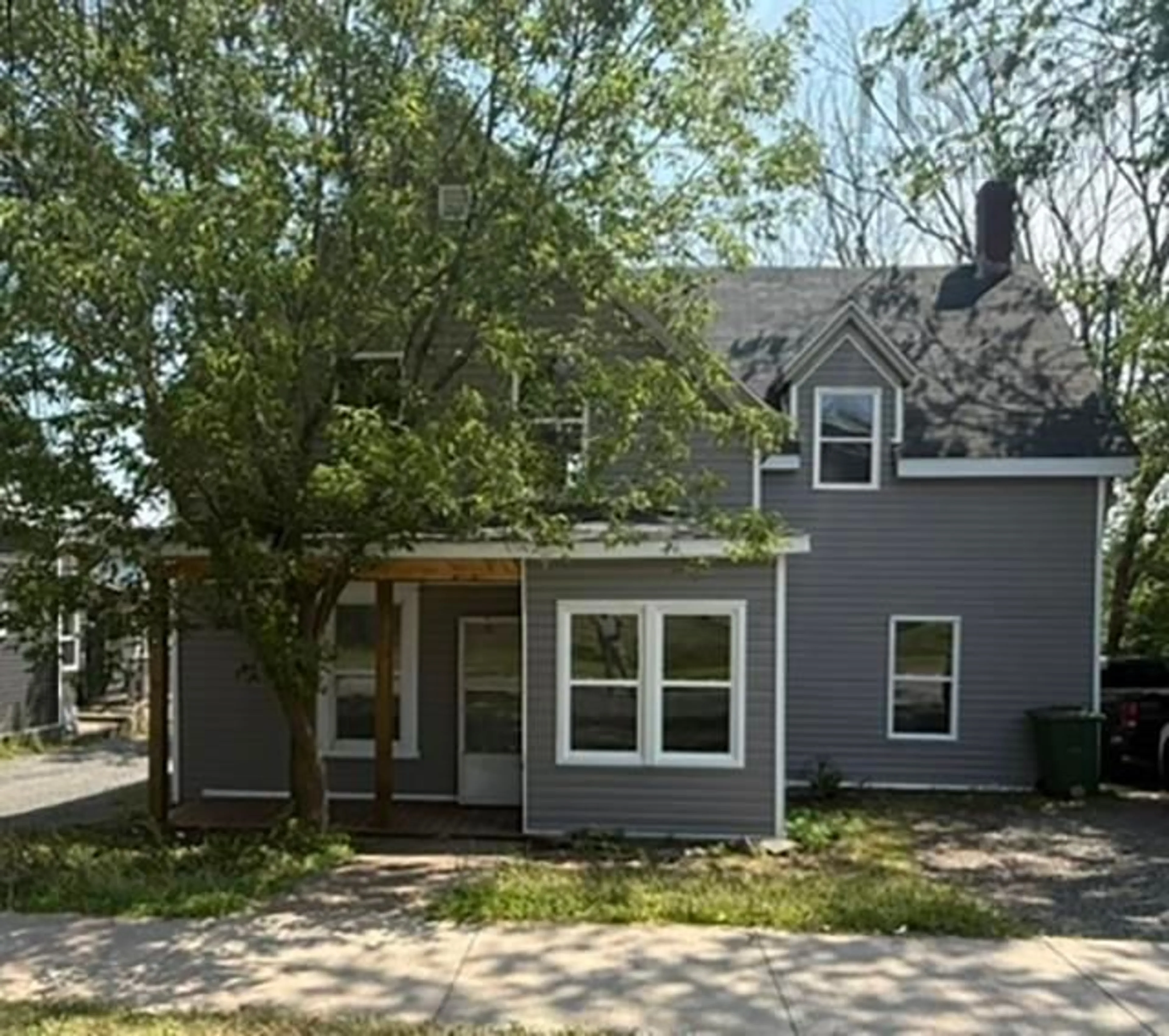 Home with vinyl exterior material, street for 315 South Foord St, Stellarton Nova Scotia B0K 1S0