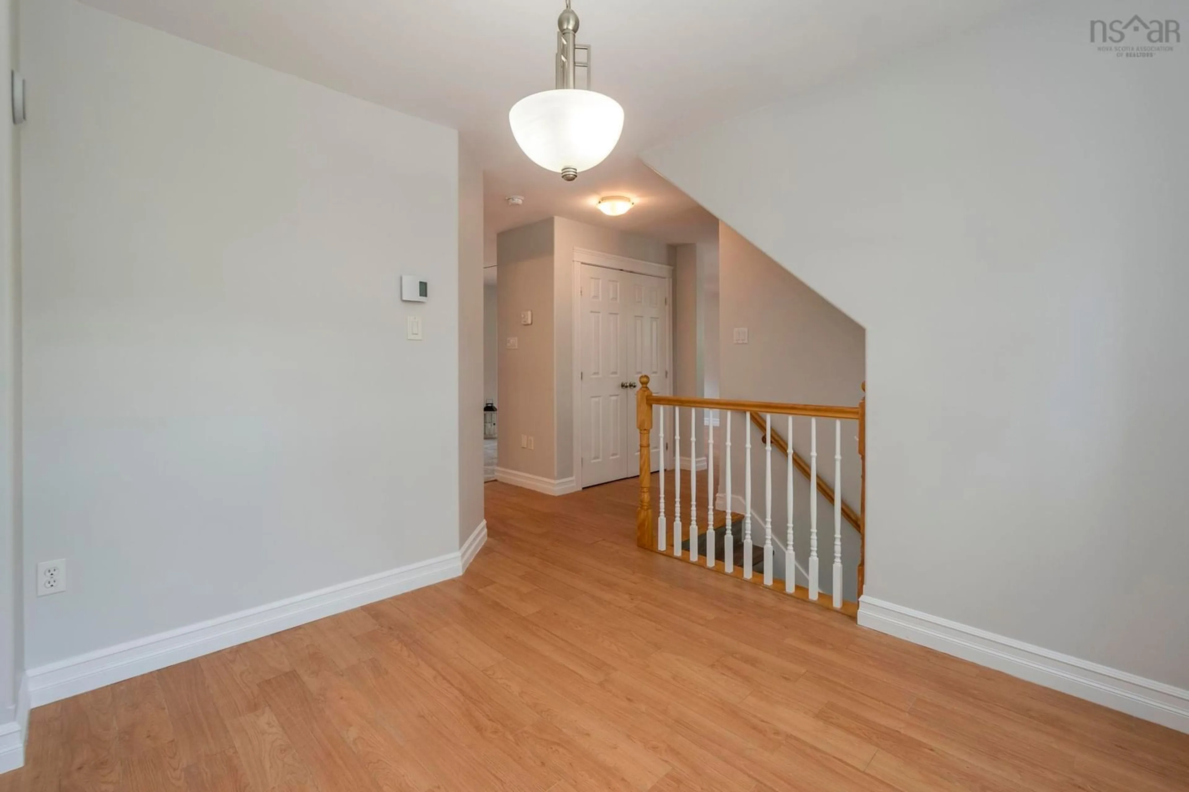 Unknown for 33 Sunnydale Cres, Bedford Nova Scotia B4A 2S6