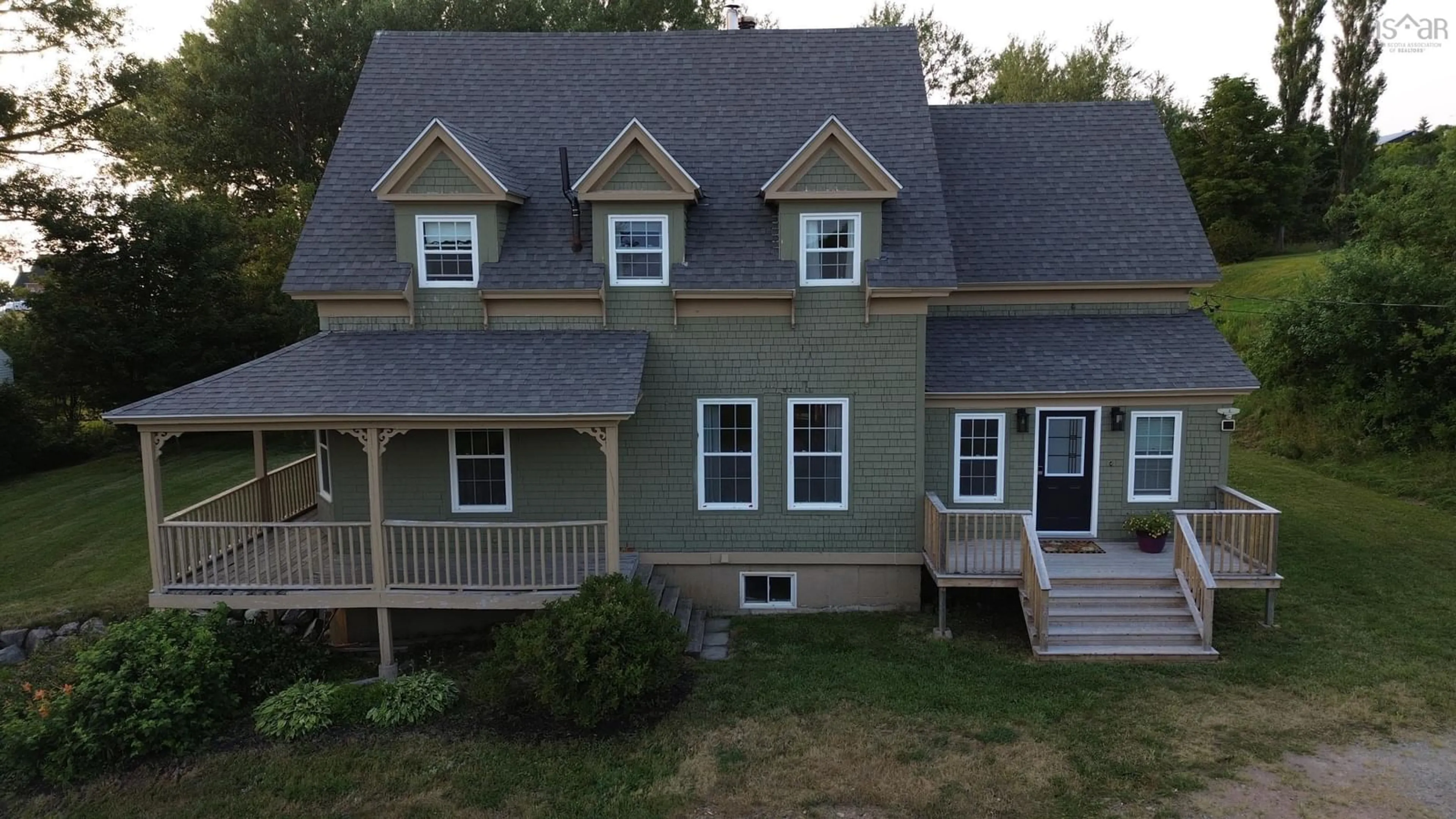 Home with vinyl exterior material, unknown for 21 Fraser St, Port Hood Nova Scotia B0E 2W0