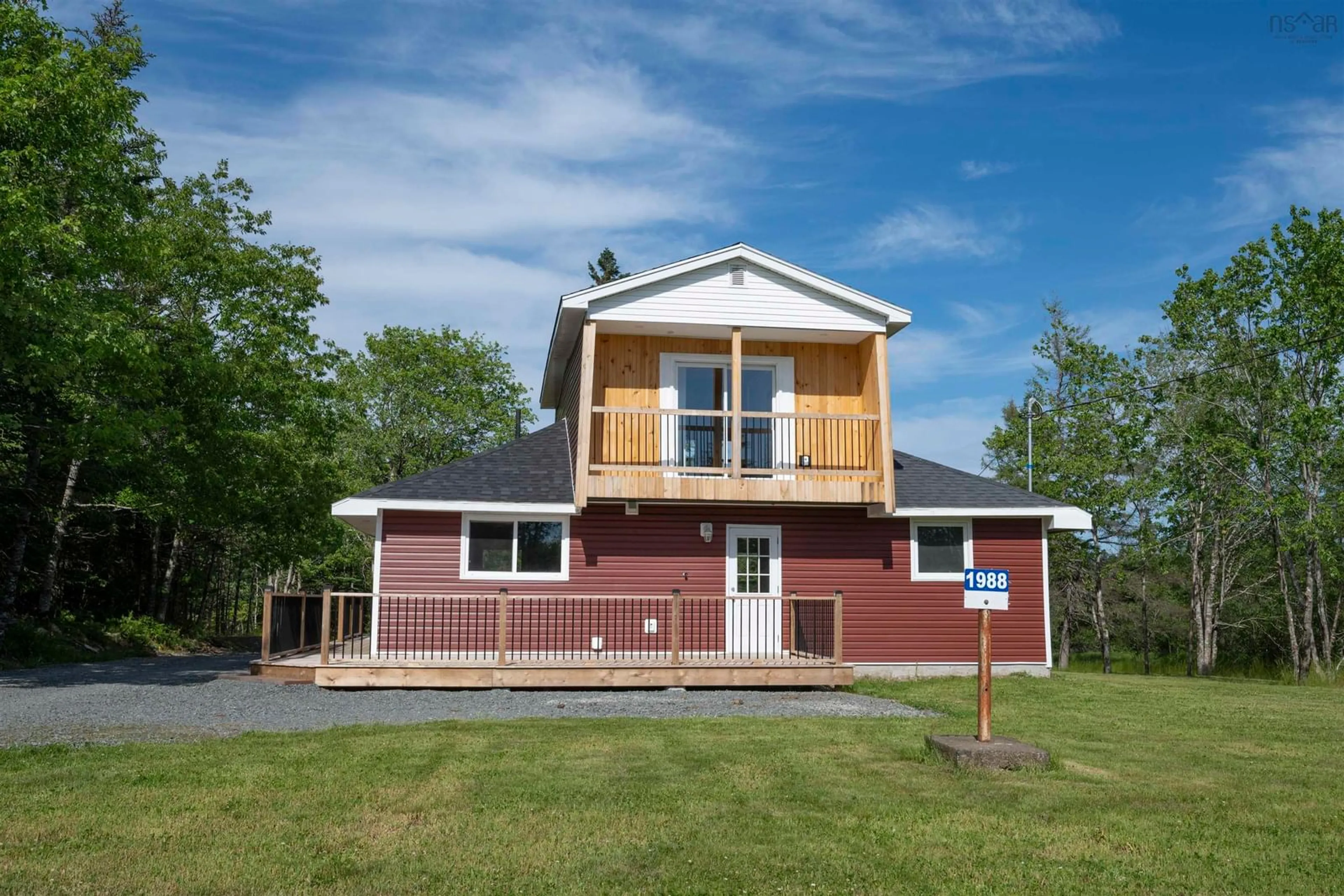 Home with vinyl exterior material, building for 1988 New Chester Rd, New Chester Nova Scotia B0J 2K0