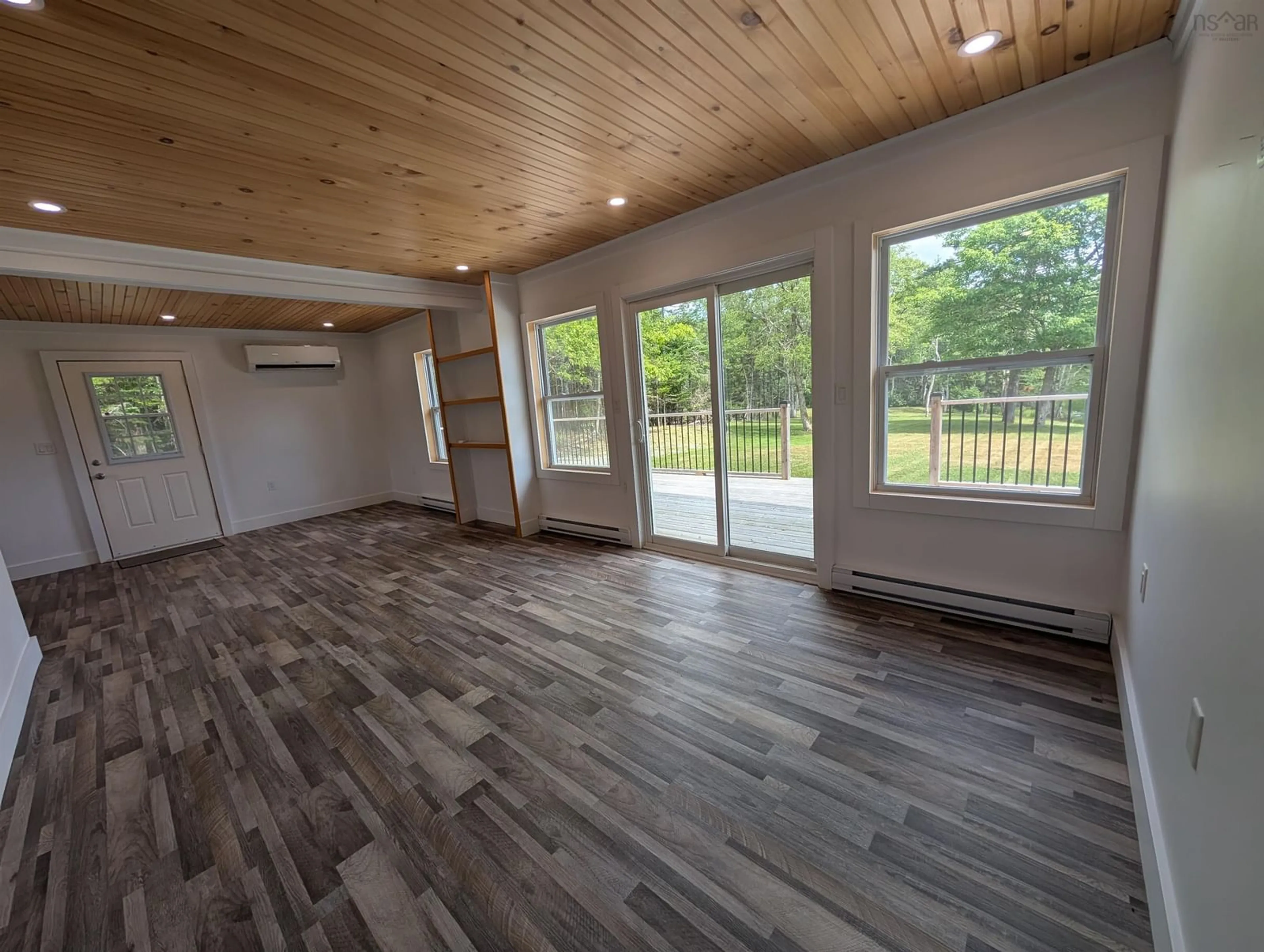 A pic of a room for 1988 New Chester Rd, New Chester Nova Scotia B0J 2K0