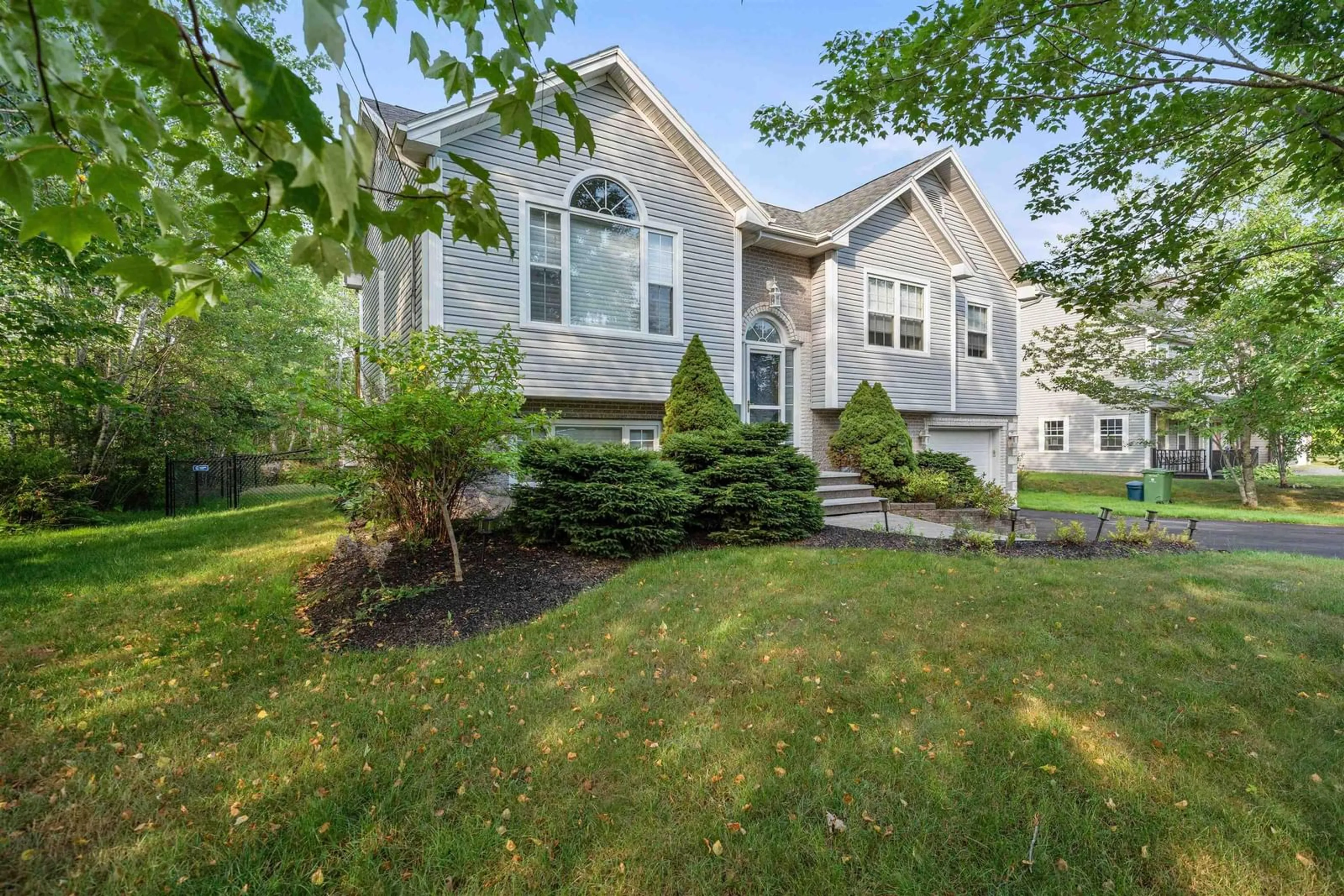 Home with vinyl exterior material, unknown for 6 Codys Lane, Elmsdale Nova Scotia B2S 2A5