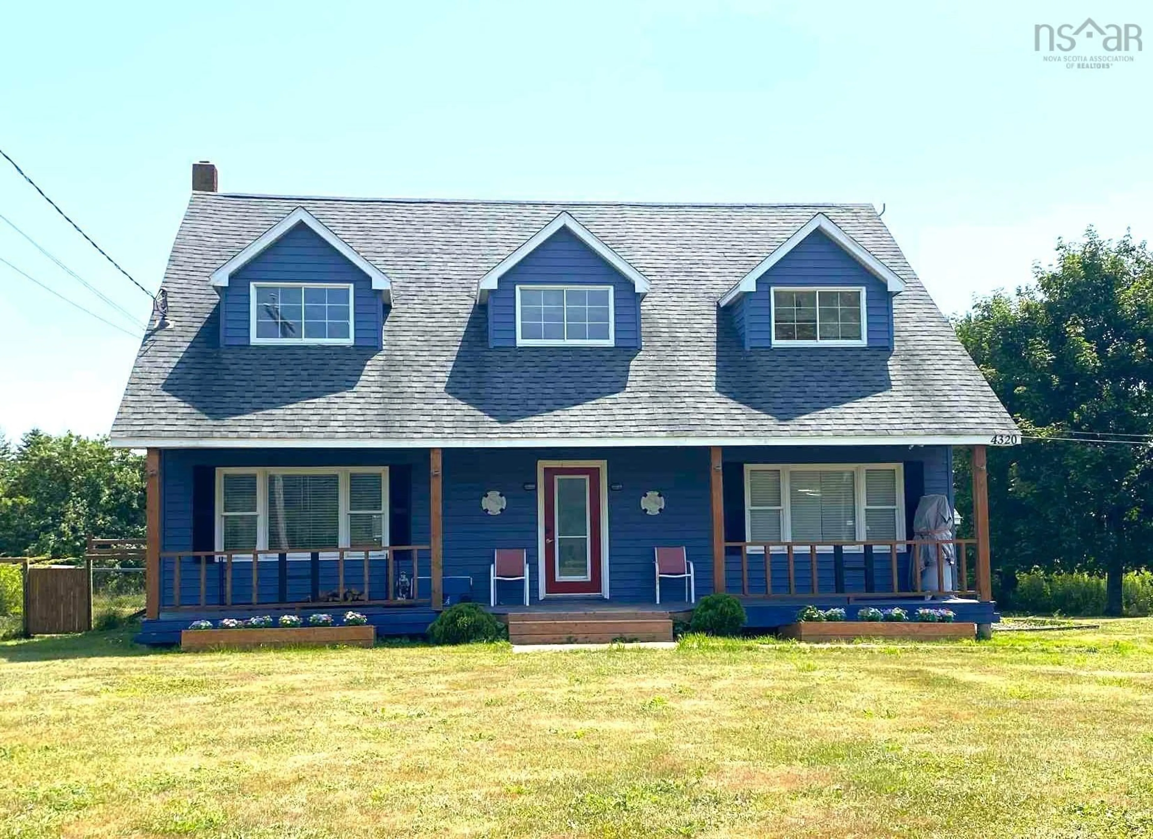 Home with vinyl exterior material, unknown for 4320 Granville Rd, Granville Beach Nova Scotia B0S 1A0